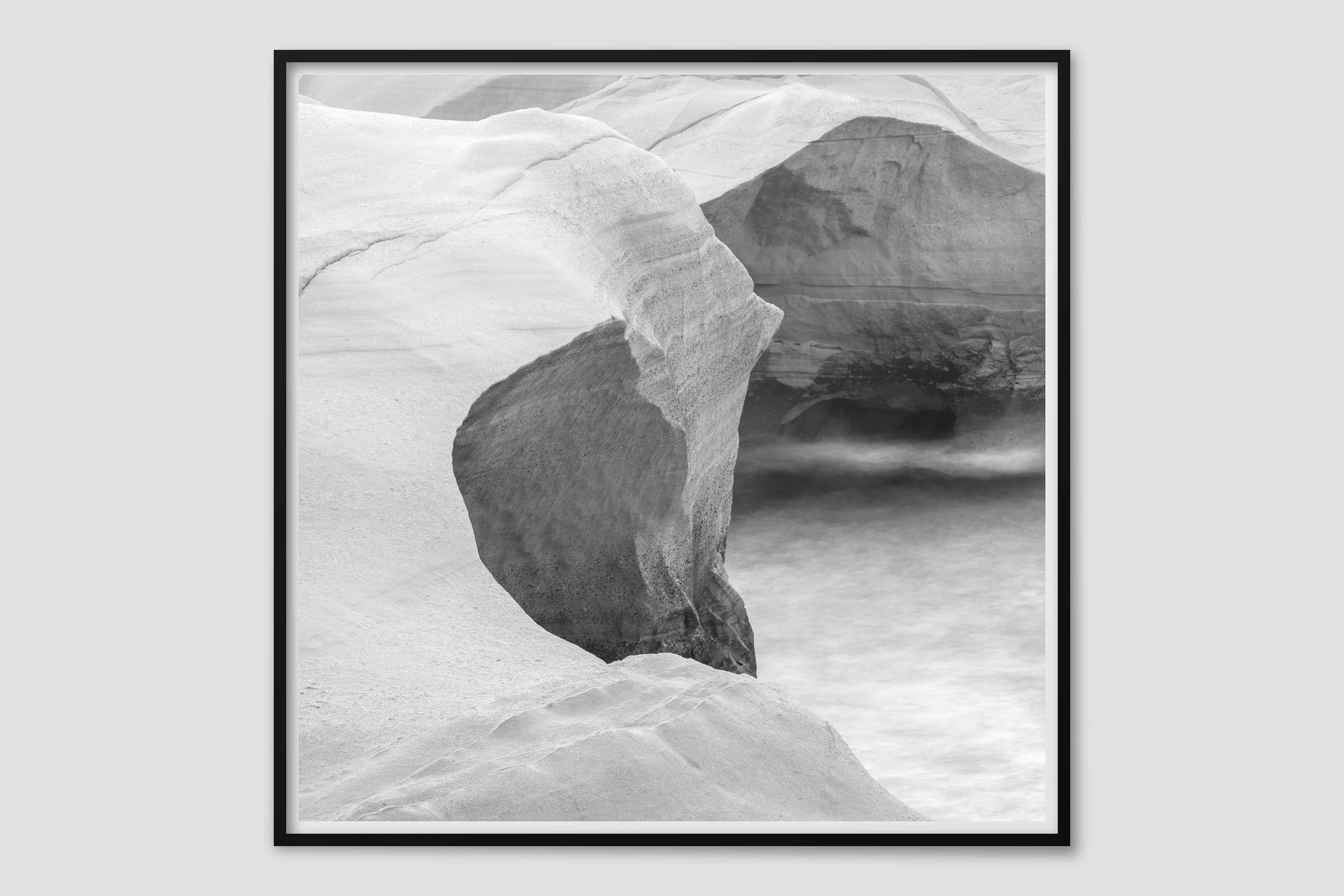 SEA MONO 04 - black frame