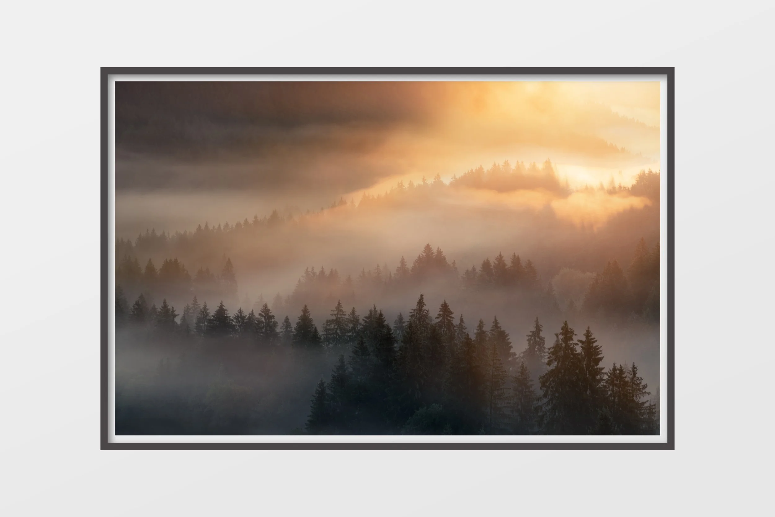 LEVIN - colored frame to match the mood