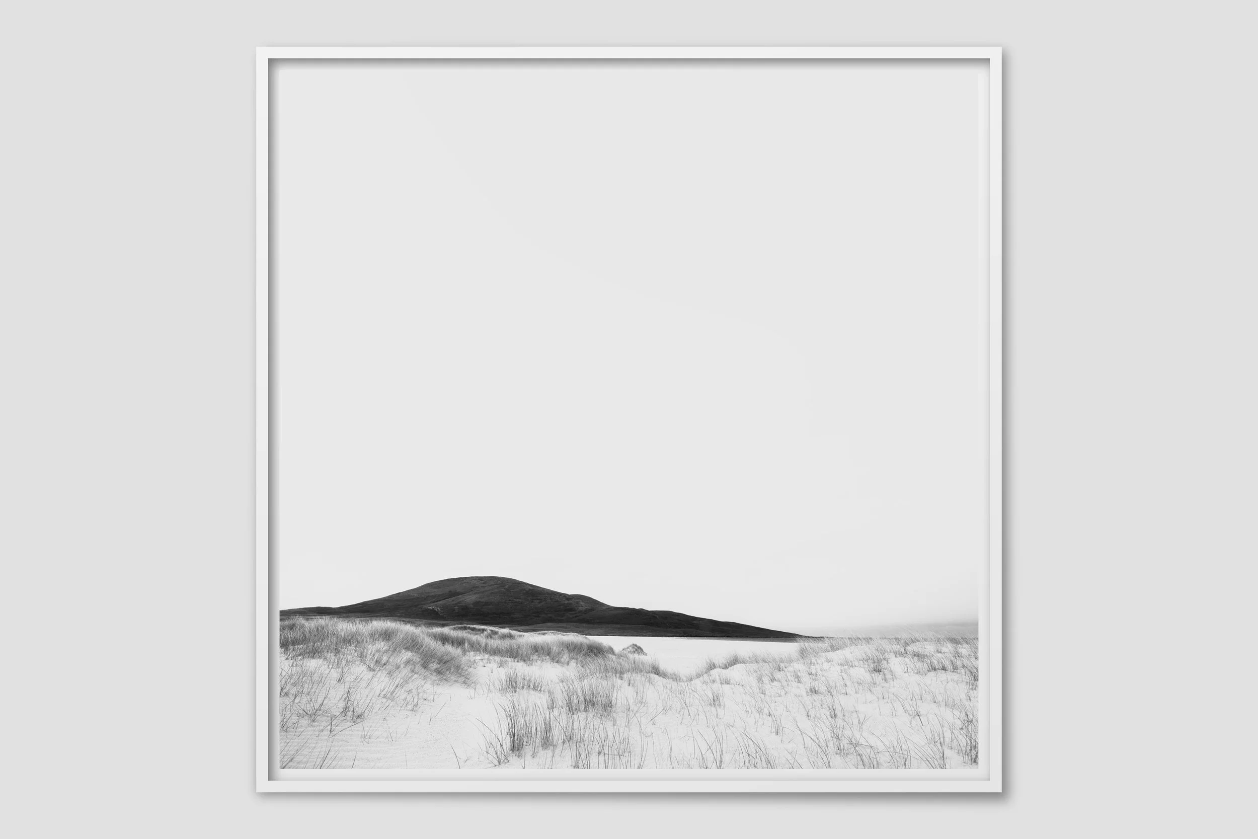SEA MONO 09 - white frame