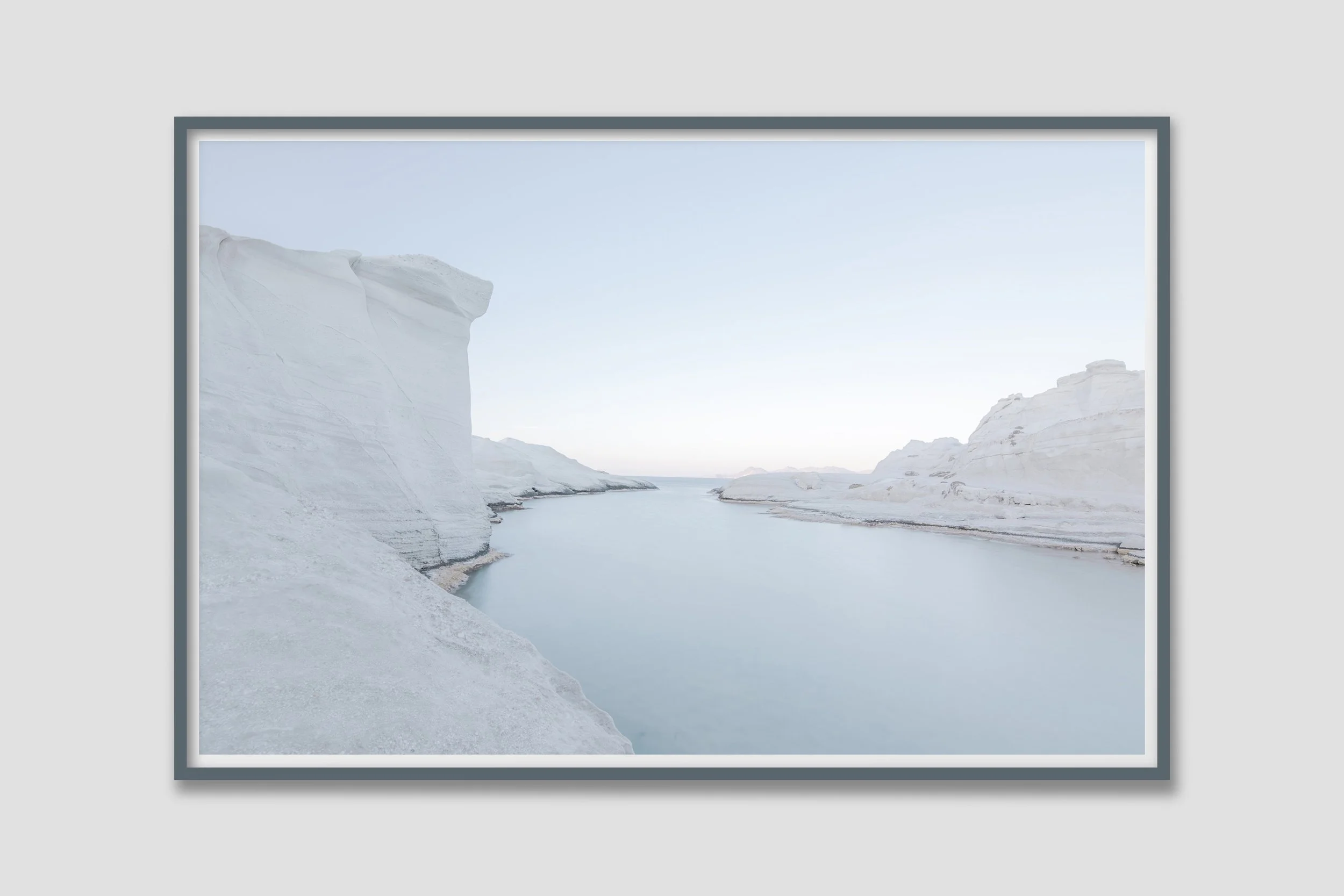 SEA 05 - colored frame to match the mood