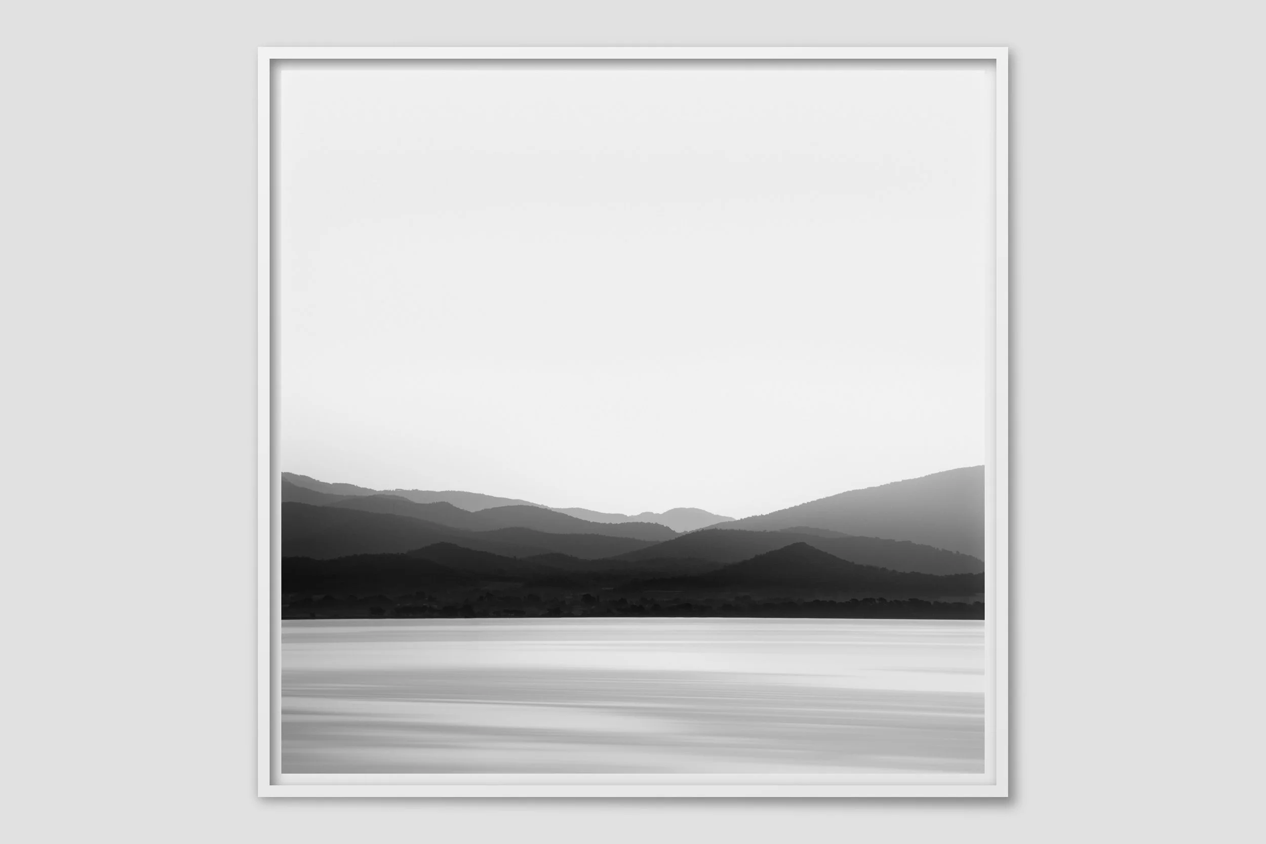 SEA MONO 08 - white frame