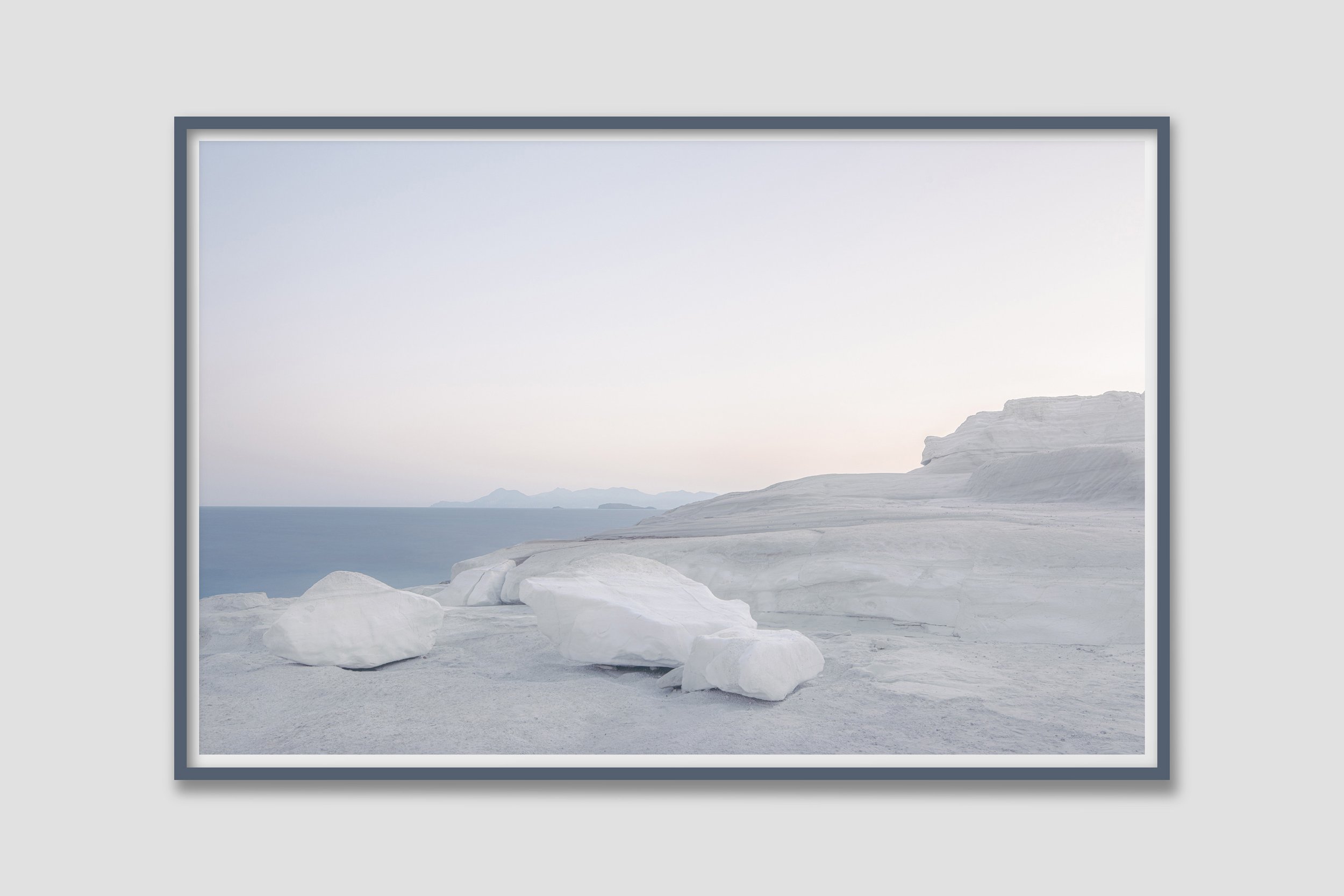 SEA 06 - colored frame to match the mood