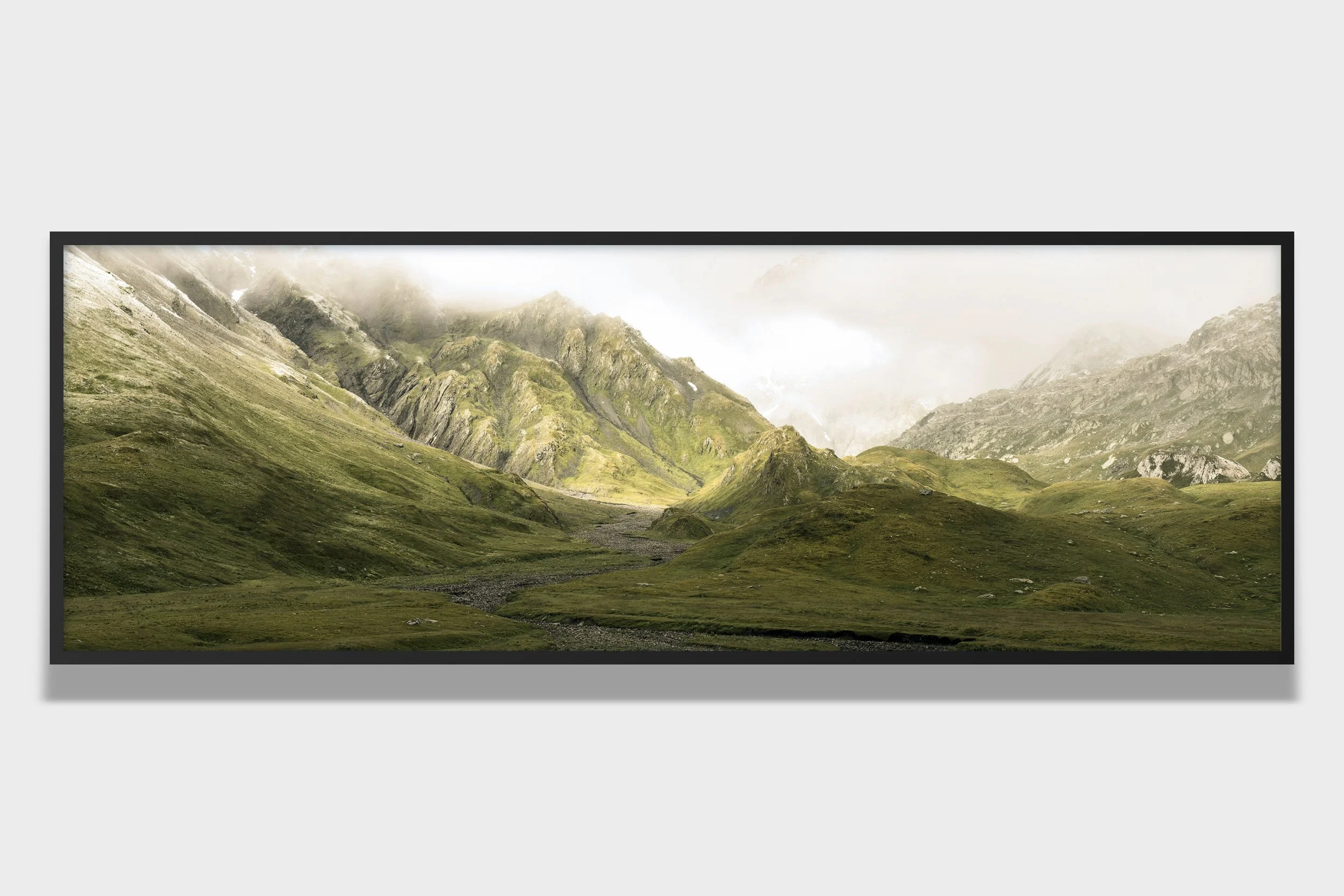 Wandbild_3-1_psd_schatten_0018_Webbild_Pan_Greina_Lan_s.jpg.jpg