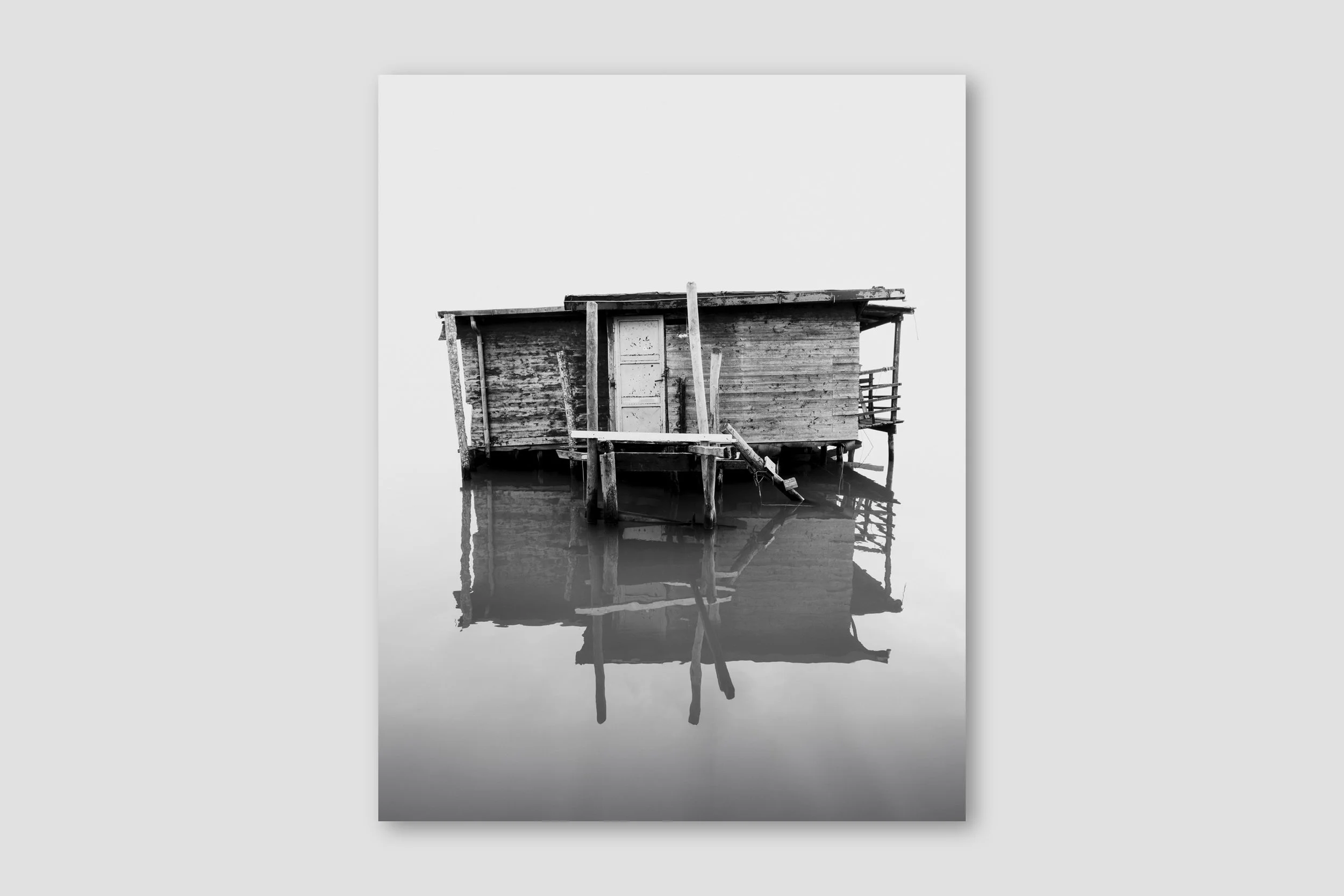 LAGOON MONO 08 - box frame