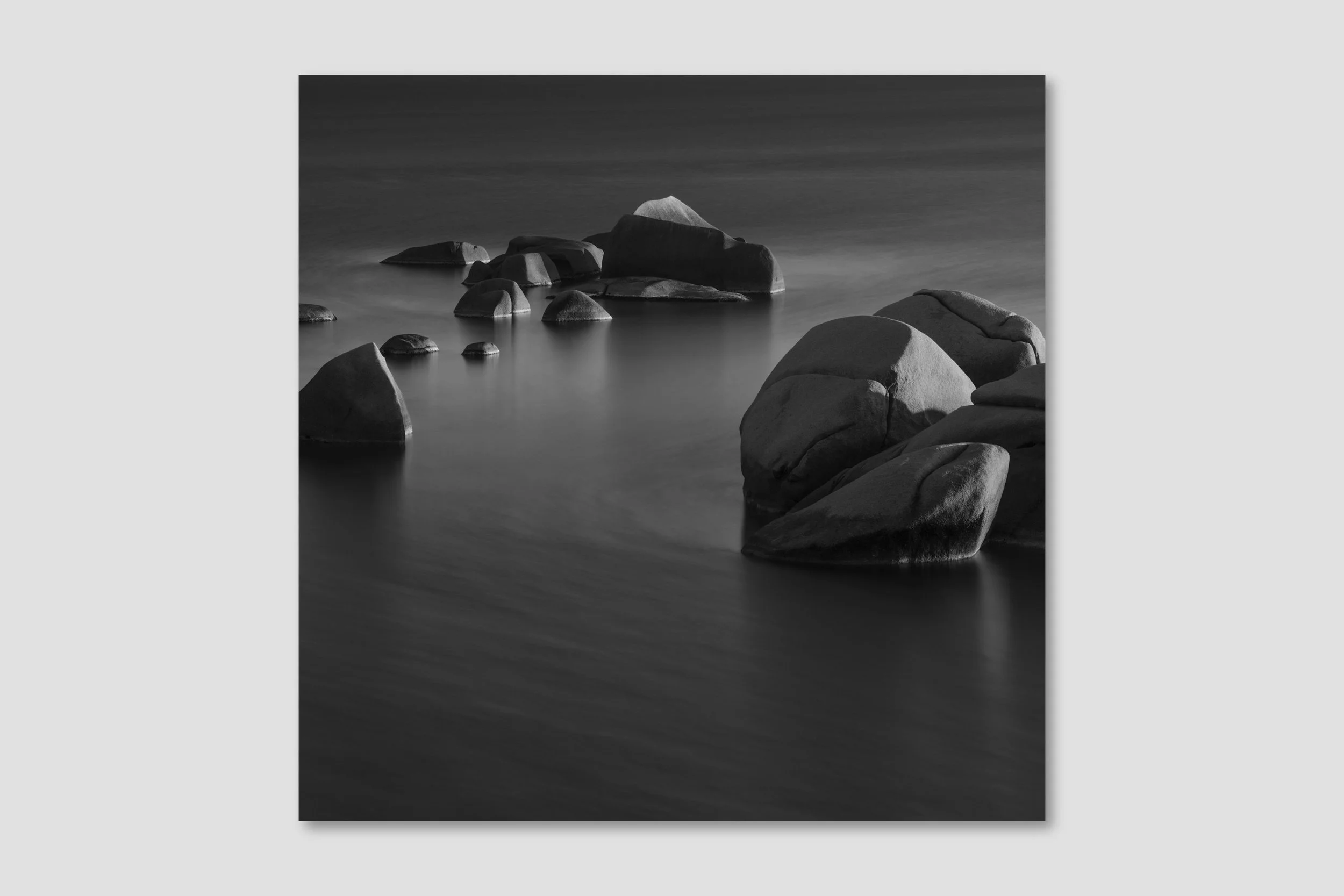SEA MONO 01 - box frame