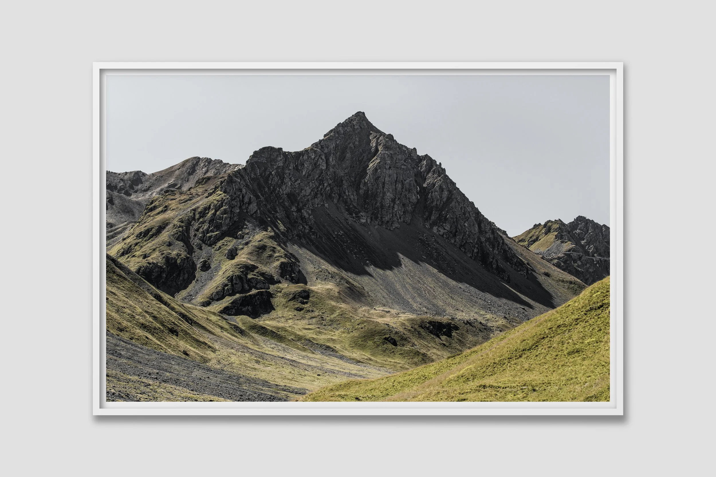 ALPS 06 - white frame