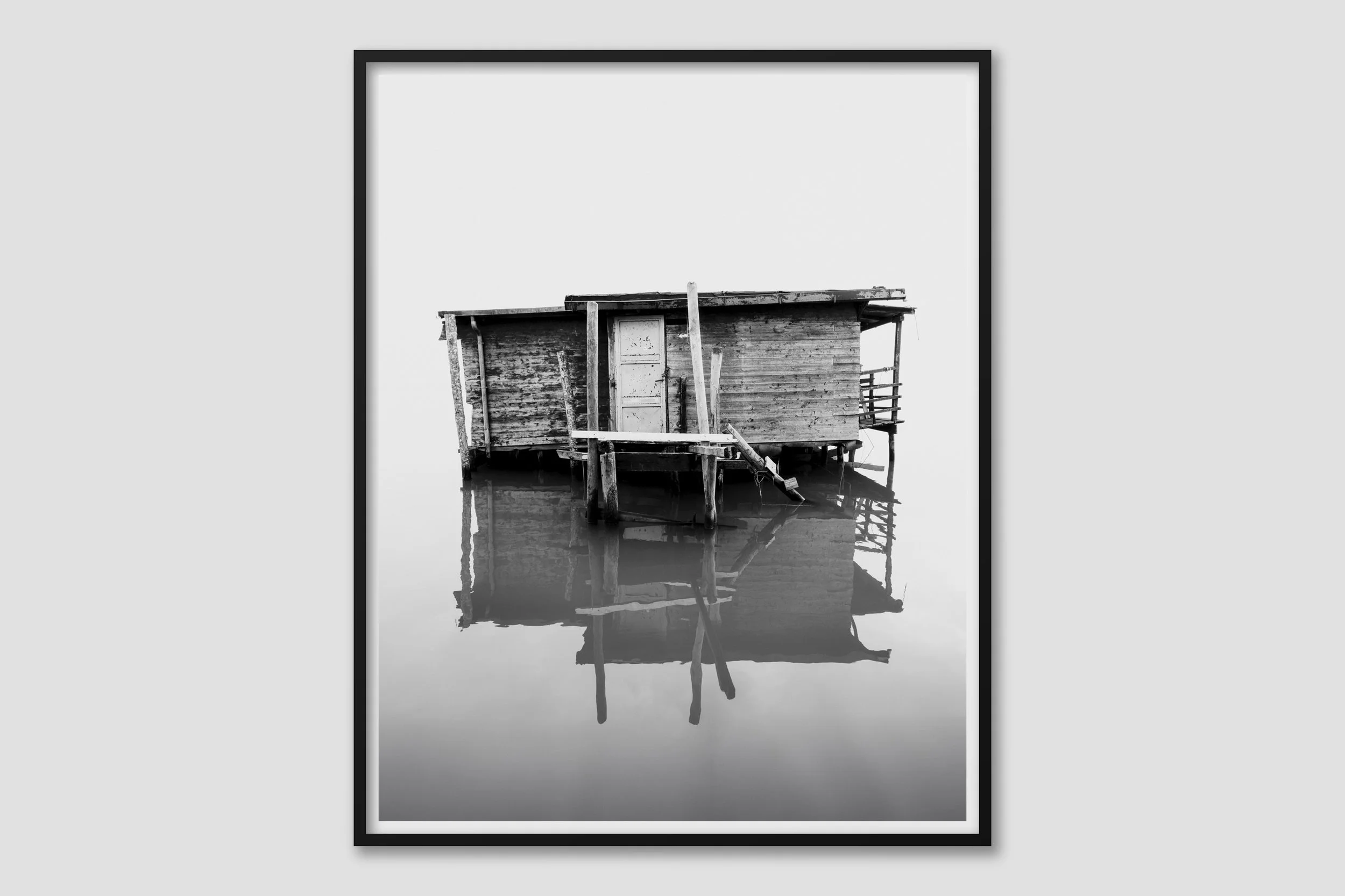 LAGOON MONO 08 - black frame