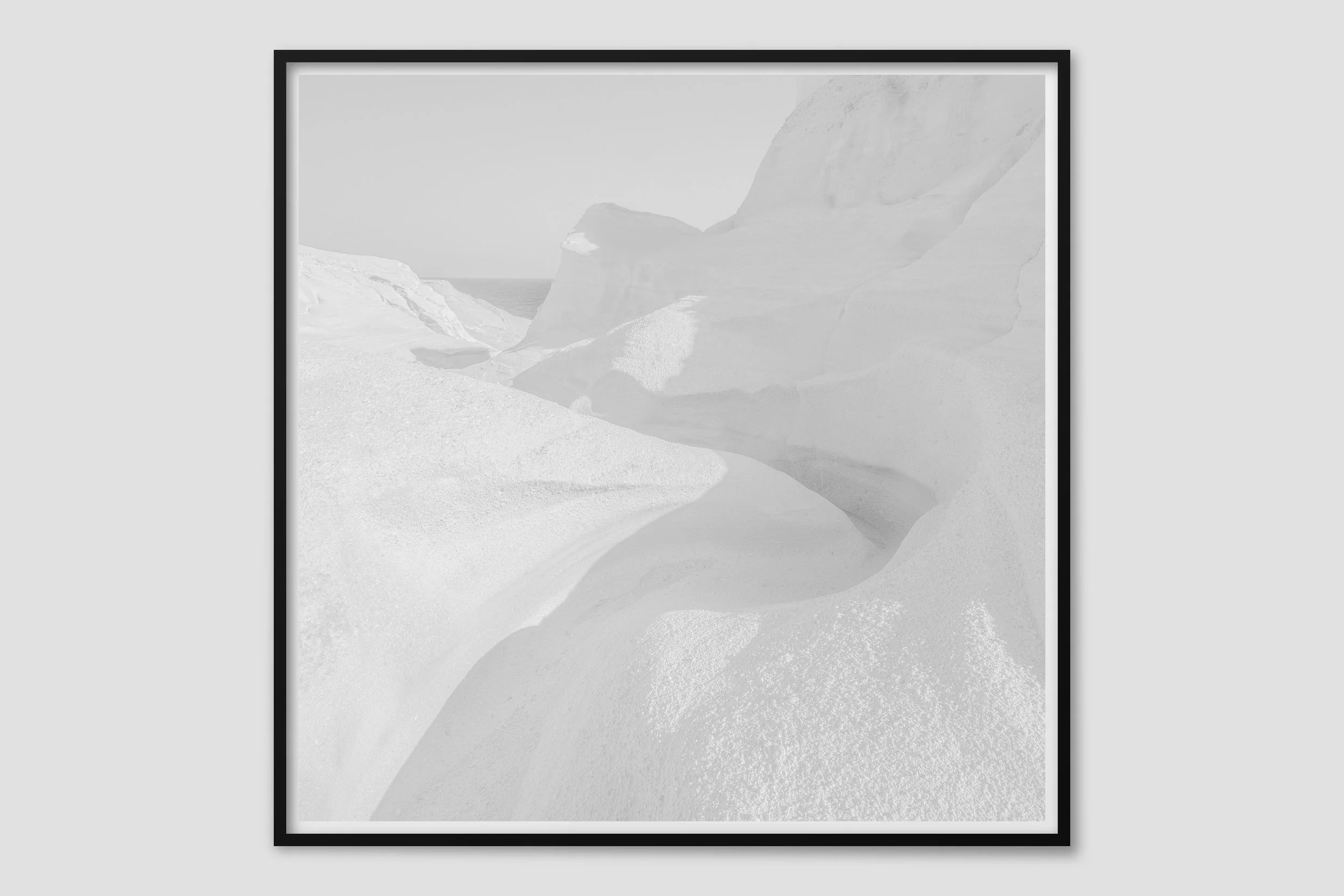 SEA MONO 06 - black frame