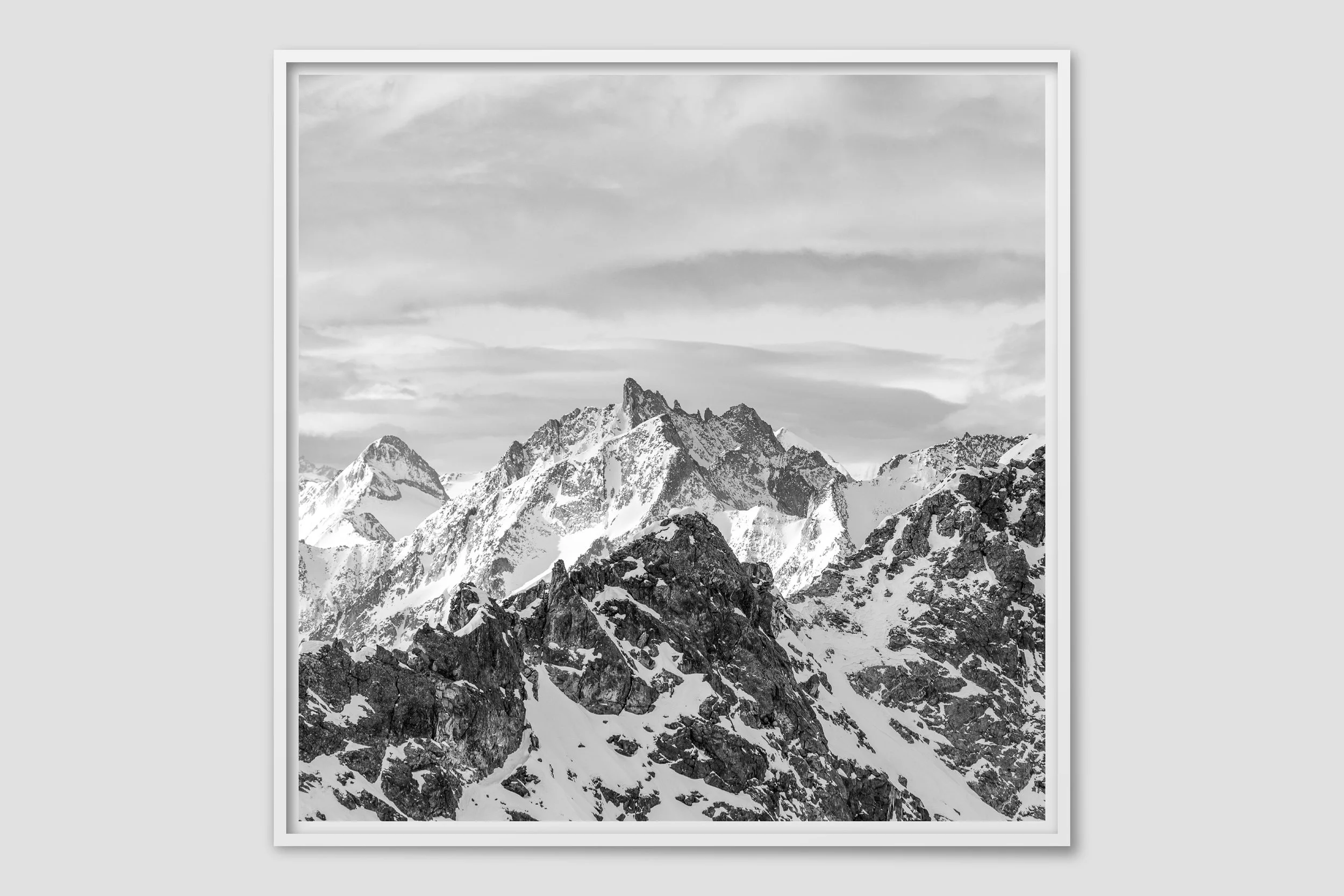 ALPS MONO 04 - white frame