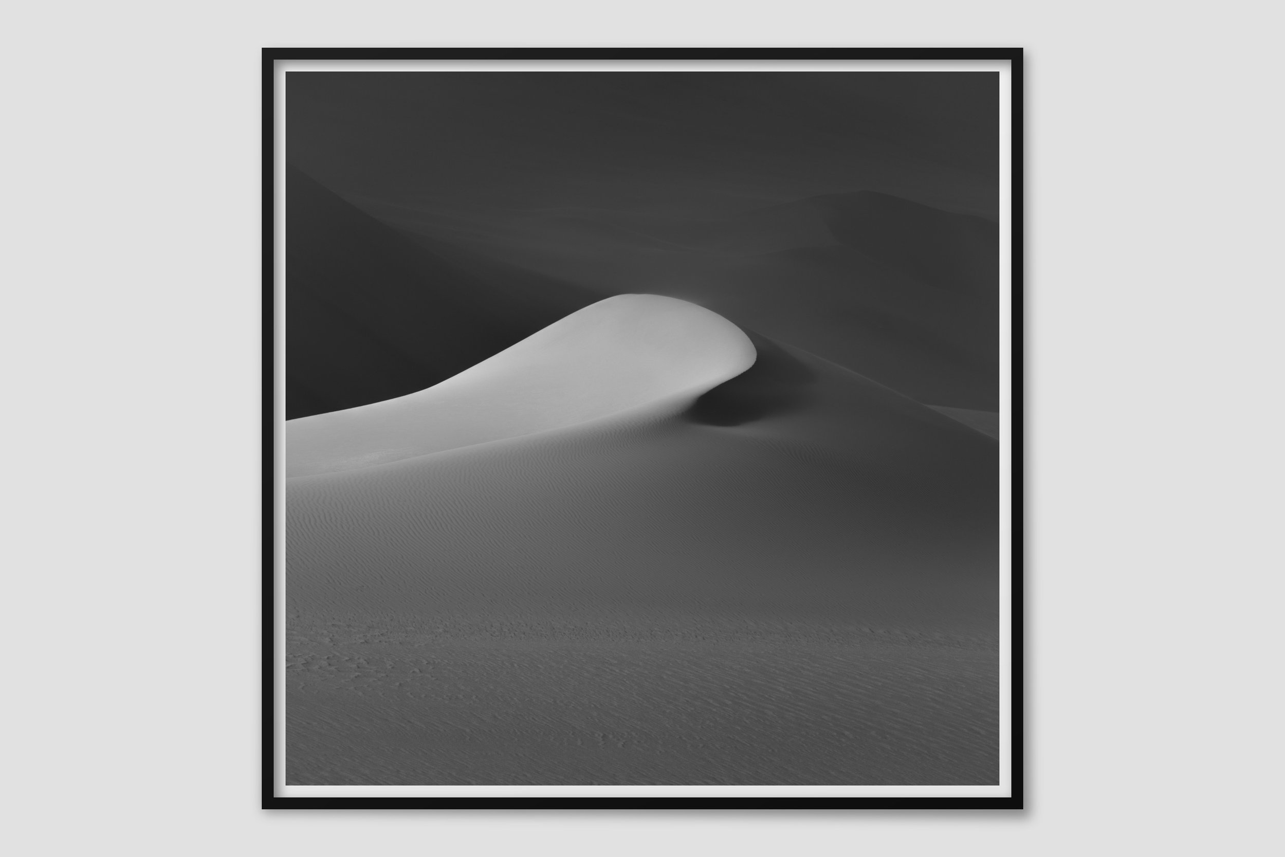 DESERT MONO 02 - black frame