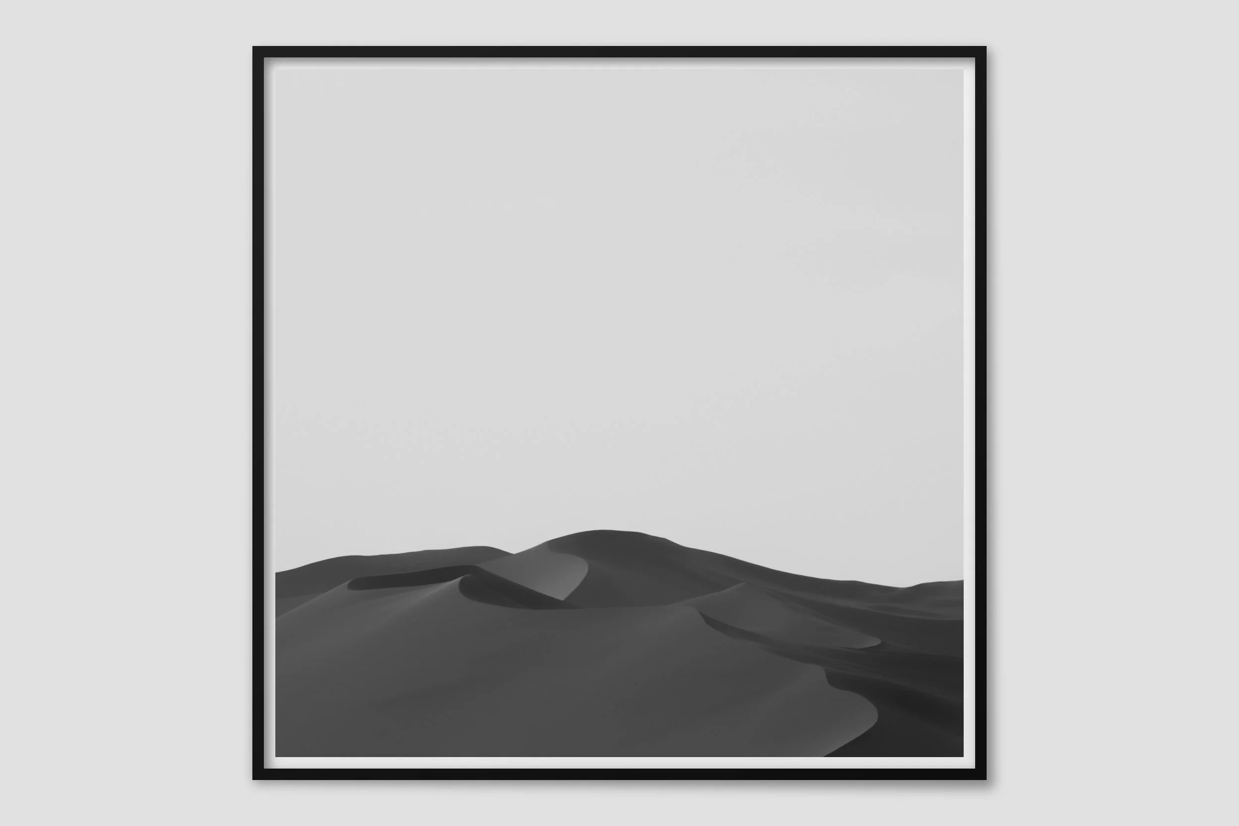 DESERT MONO 03 - black frame
