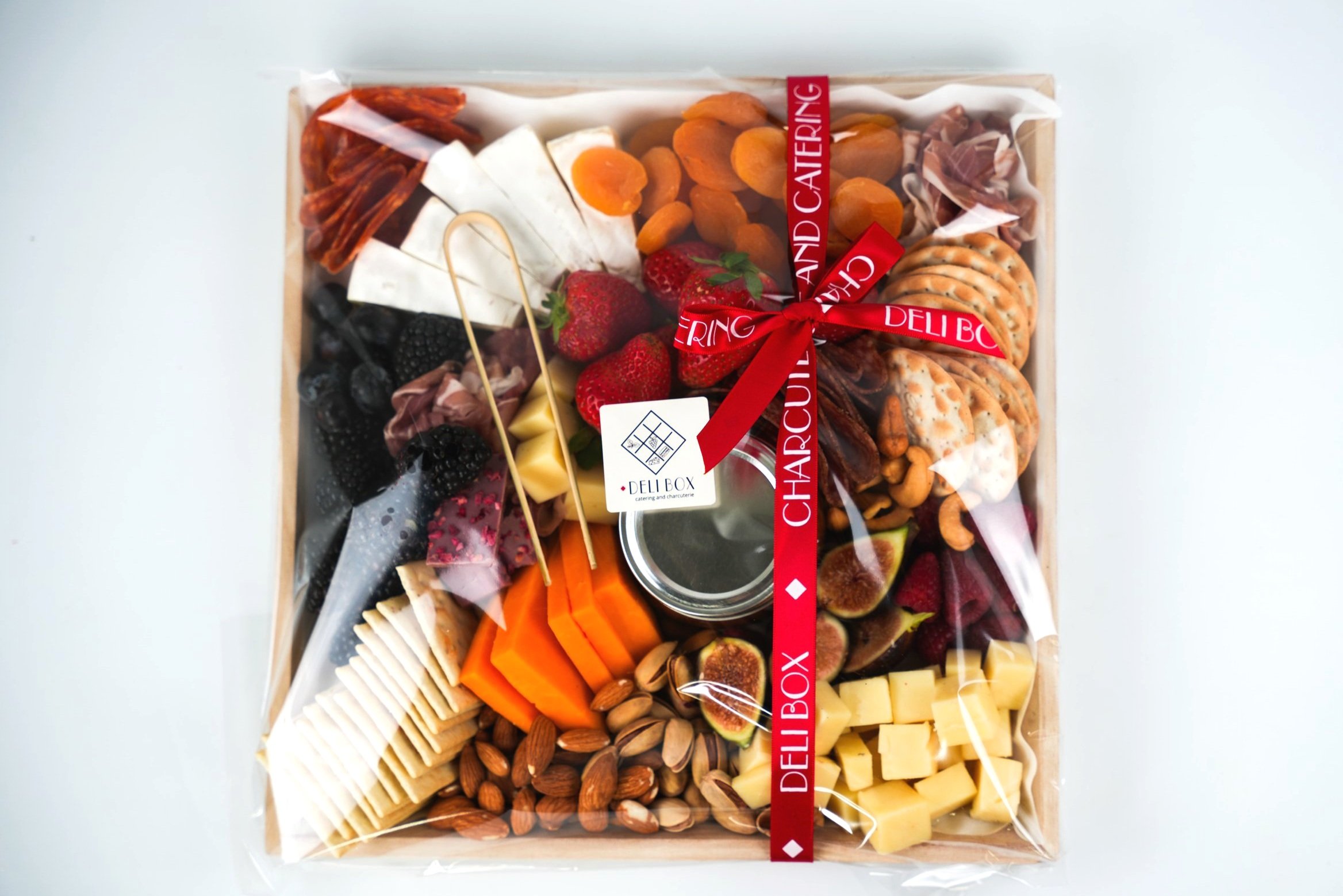 Charcuterie Board S (serves 10-14)