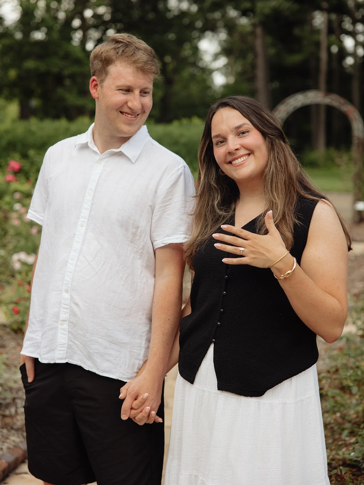 I haven&rsquo;t been posting because I have an overwhelmingly large amount of gorgeous sessions to share! 

Starting with this sweet (and sticky) rose garden proposal 🥰
&bull;
&bull;
&bull;
Iowa wedding photographer