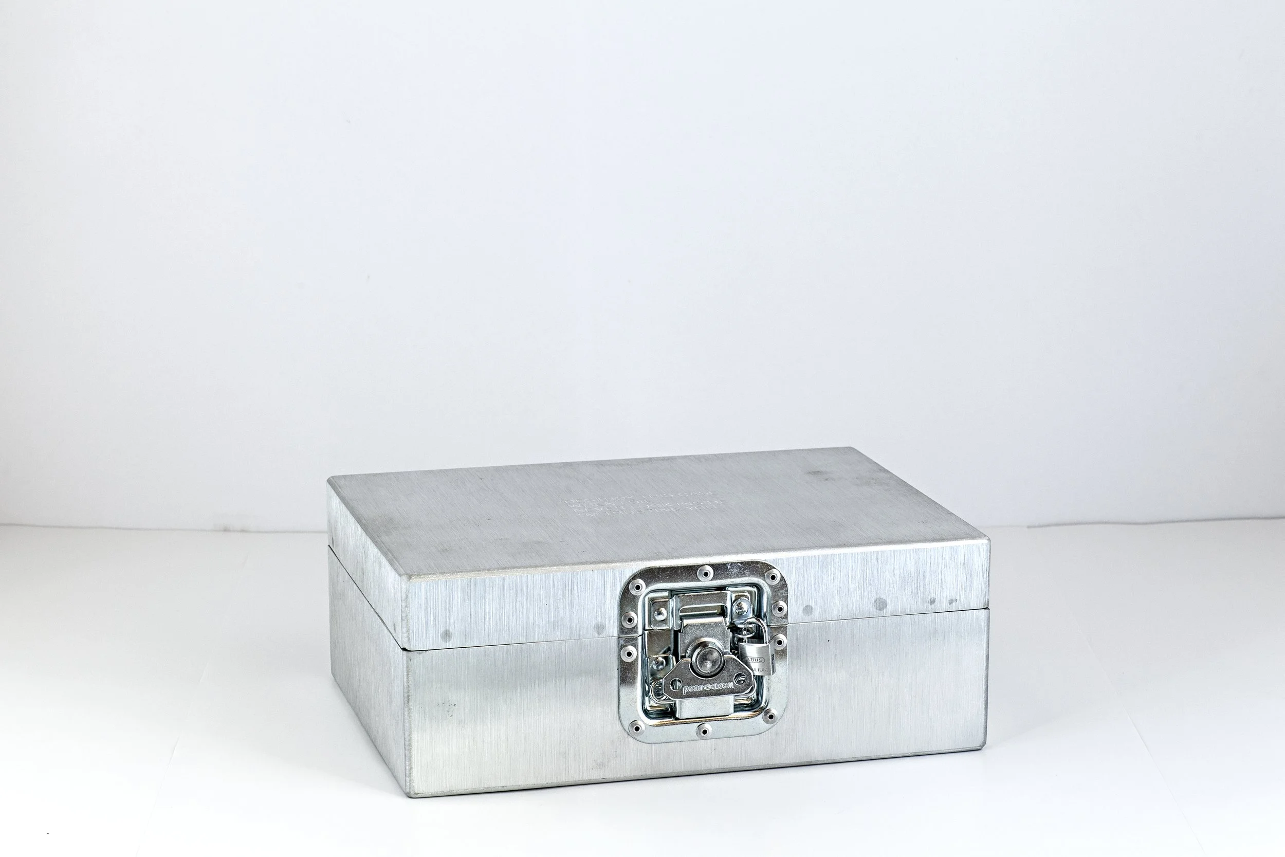 Stefan Wegner Conceptual Art Privates Case detail