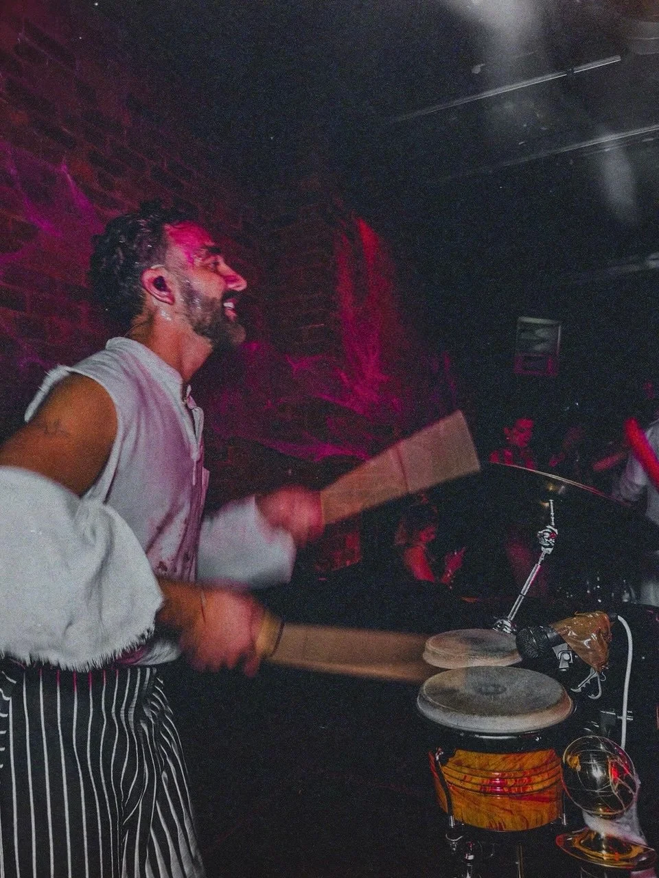 Halloween Havoc 🎃

@uyare.leeds tonight w/ the crew:
@djkimmi_k @djignitionuk @dj_gino_br @sax_a_dan 

#halloween #leeds