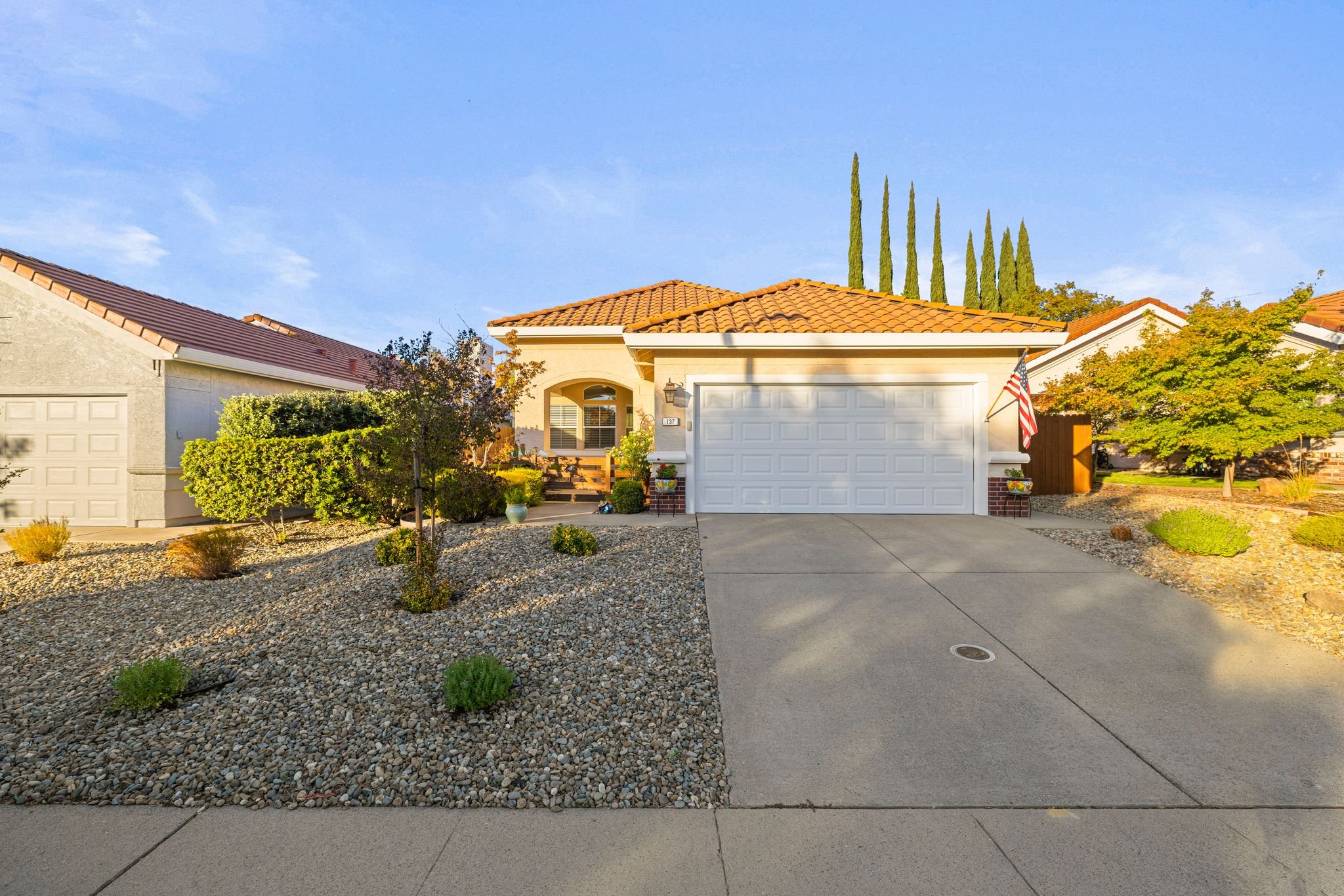 1_137 Camberwell Way, Folsom, CA-002.jpg