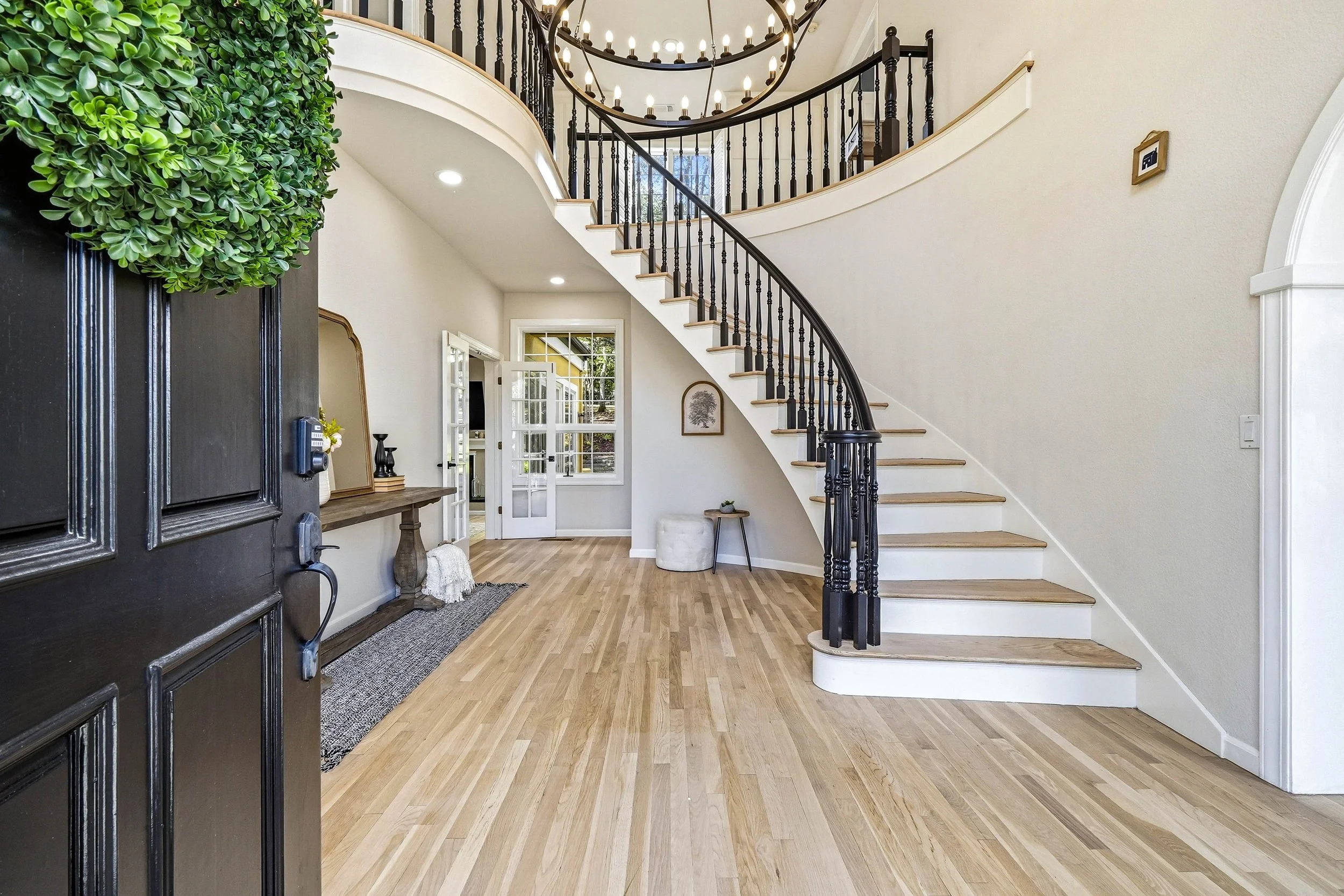 6750 Woodchase Dr.-8.jpg