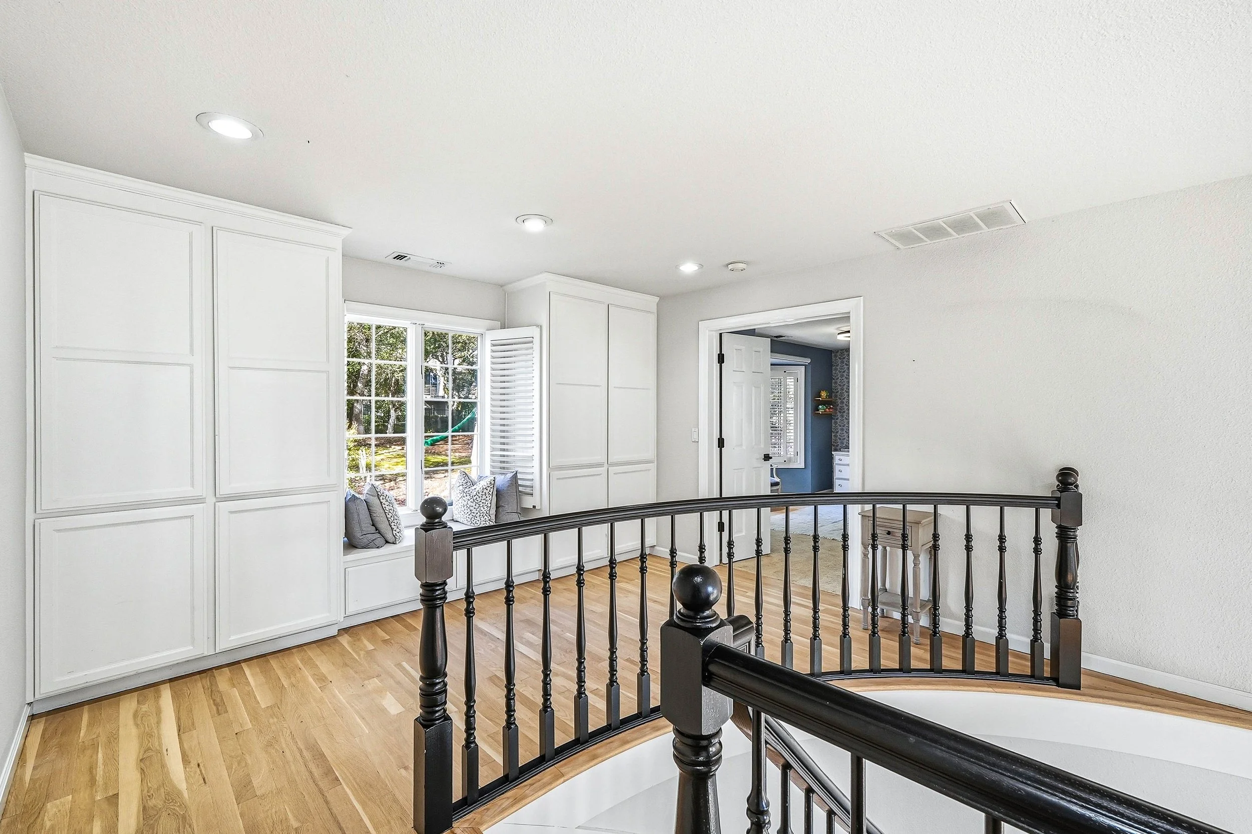 6750 Woodchase Dr.-63.jpg