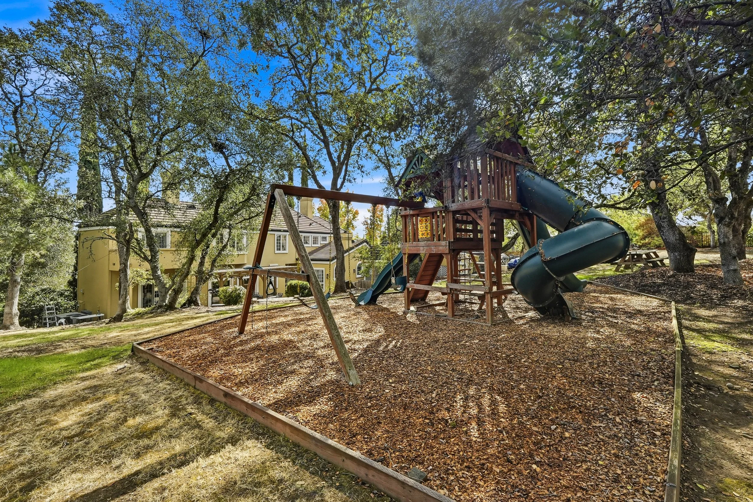 6750 Woodchase Dr.-88.jpg