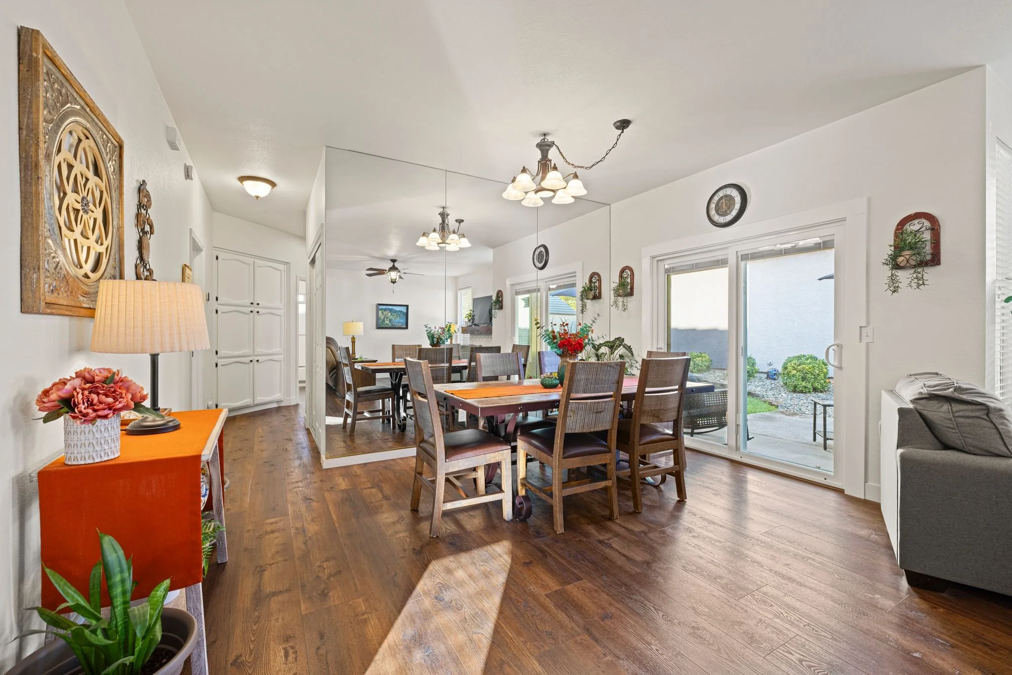 9_137 Camberwell Way, Folsom, CA-009.jpg