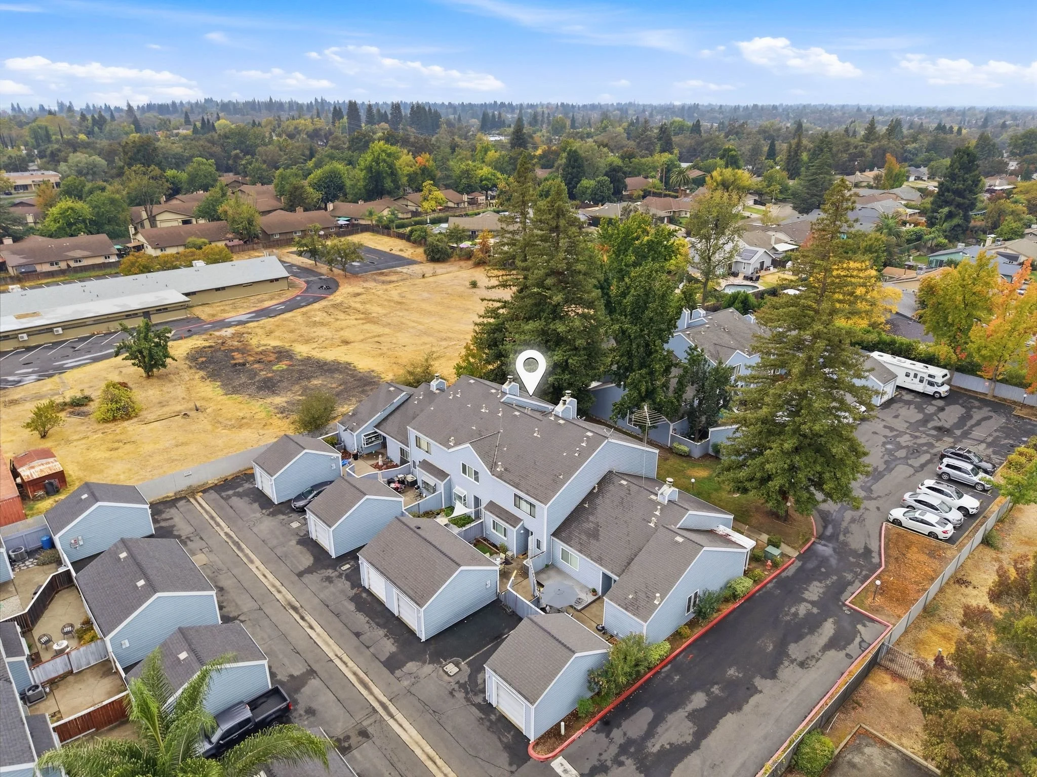 5947 Main Ave-52.jpg