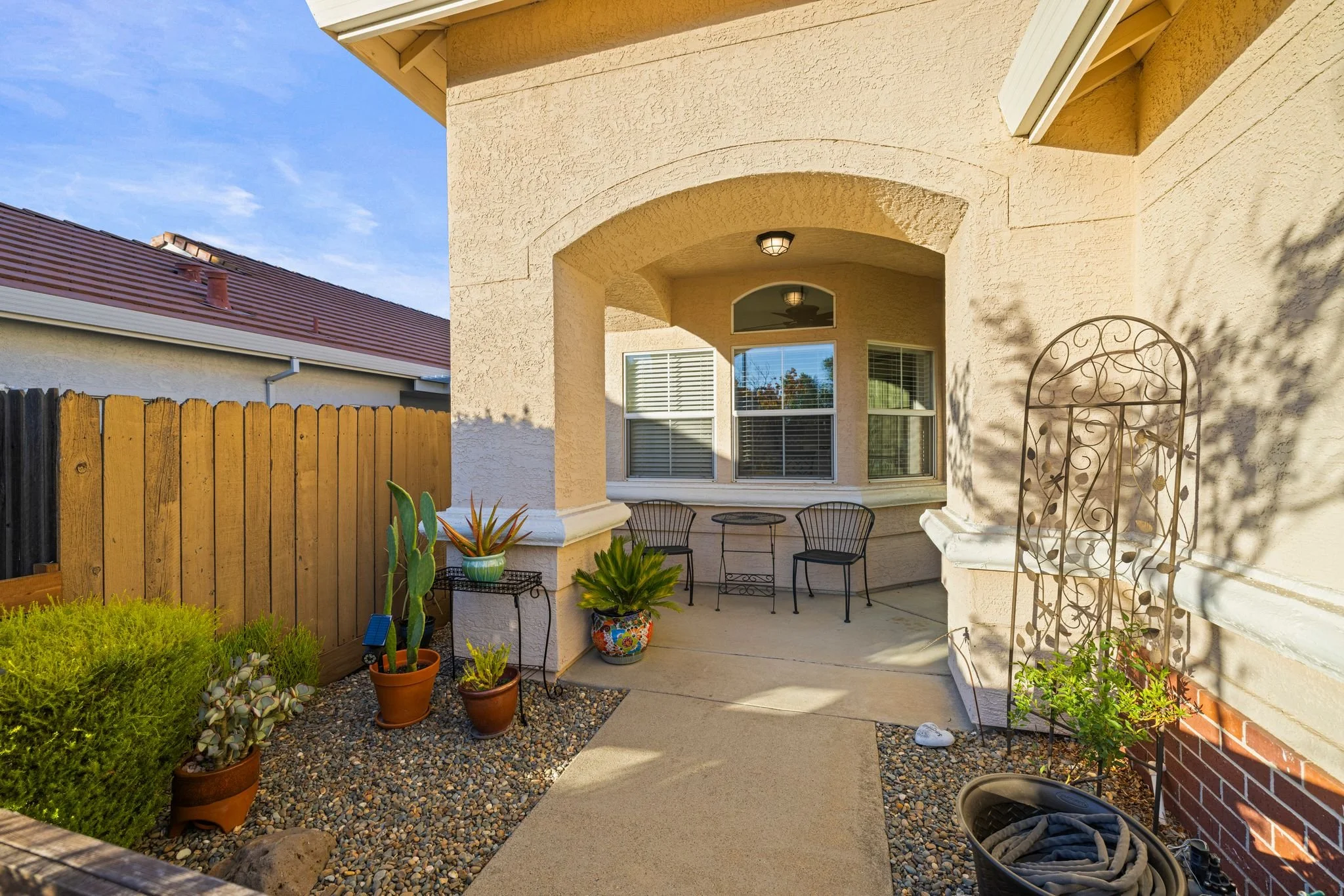 7_137 Camberwell Way, Folsom, CA-007.jpg
