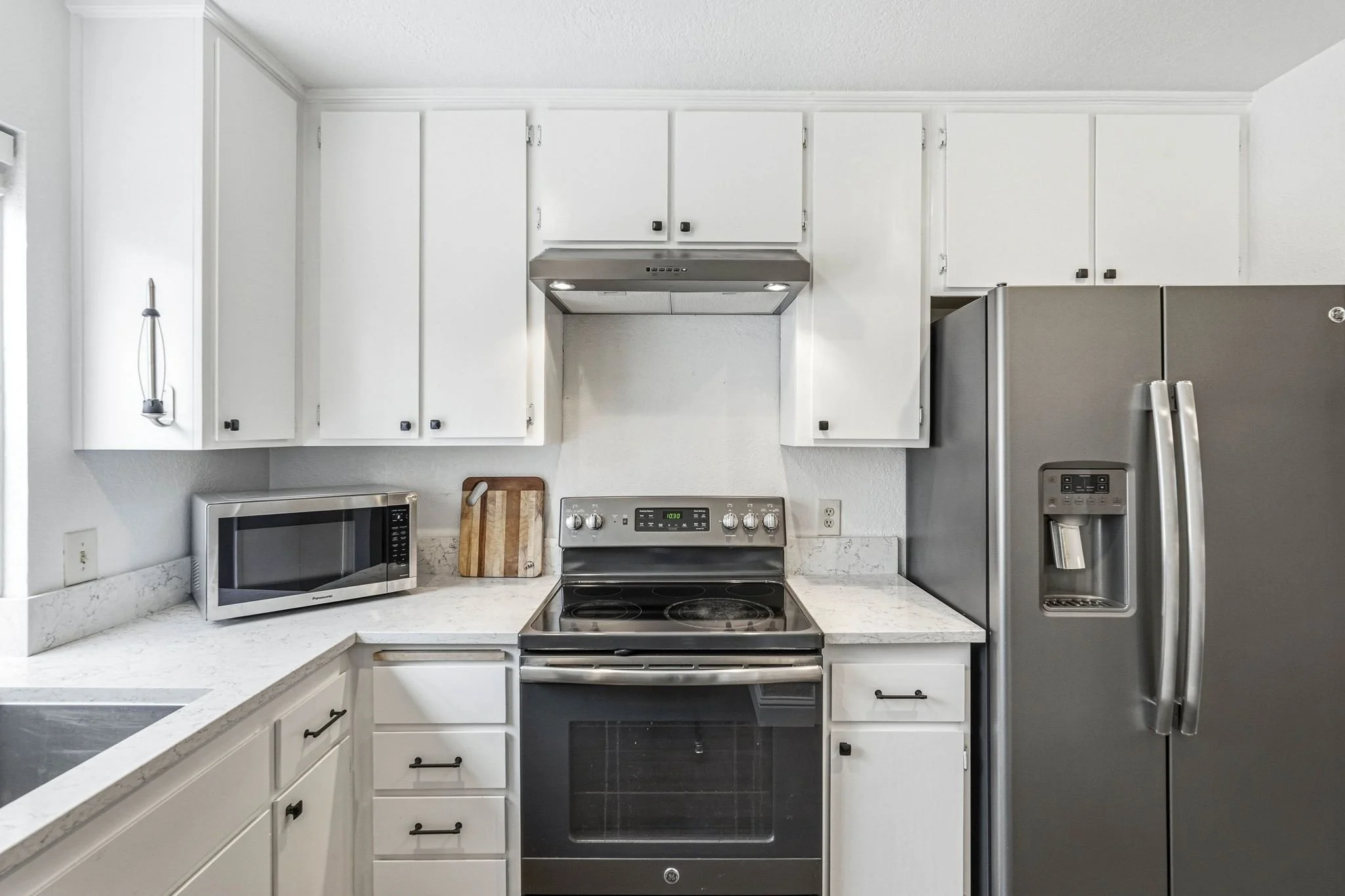 5947 Main Ave-16.jpg