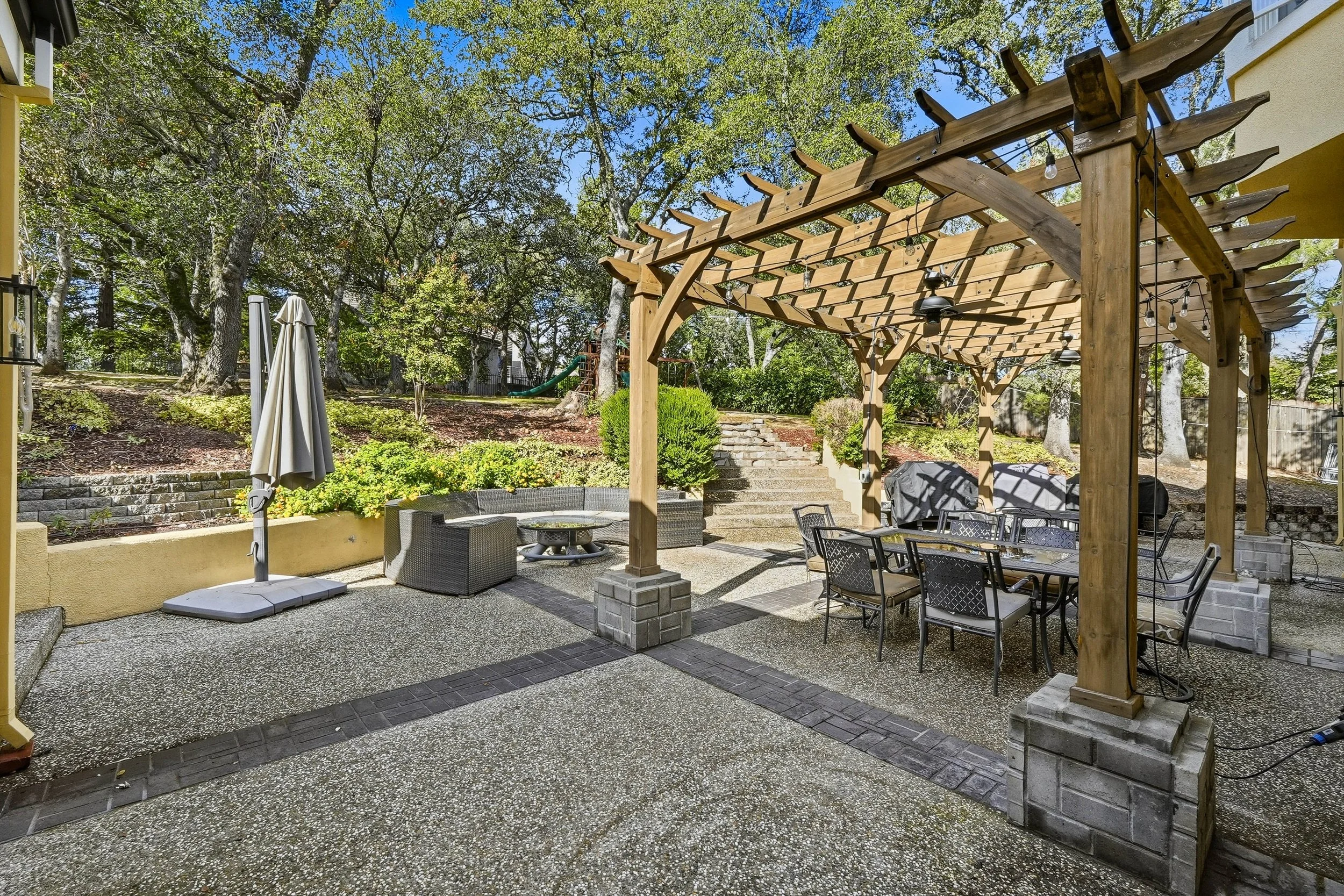 6750 Woodchase Dr.-74.jpg