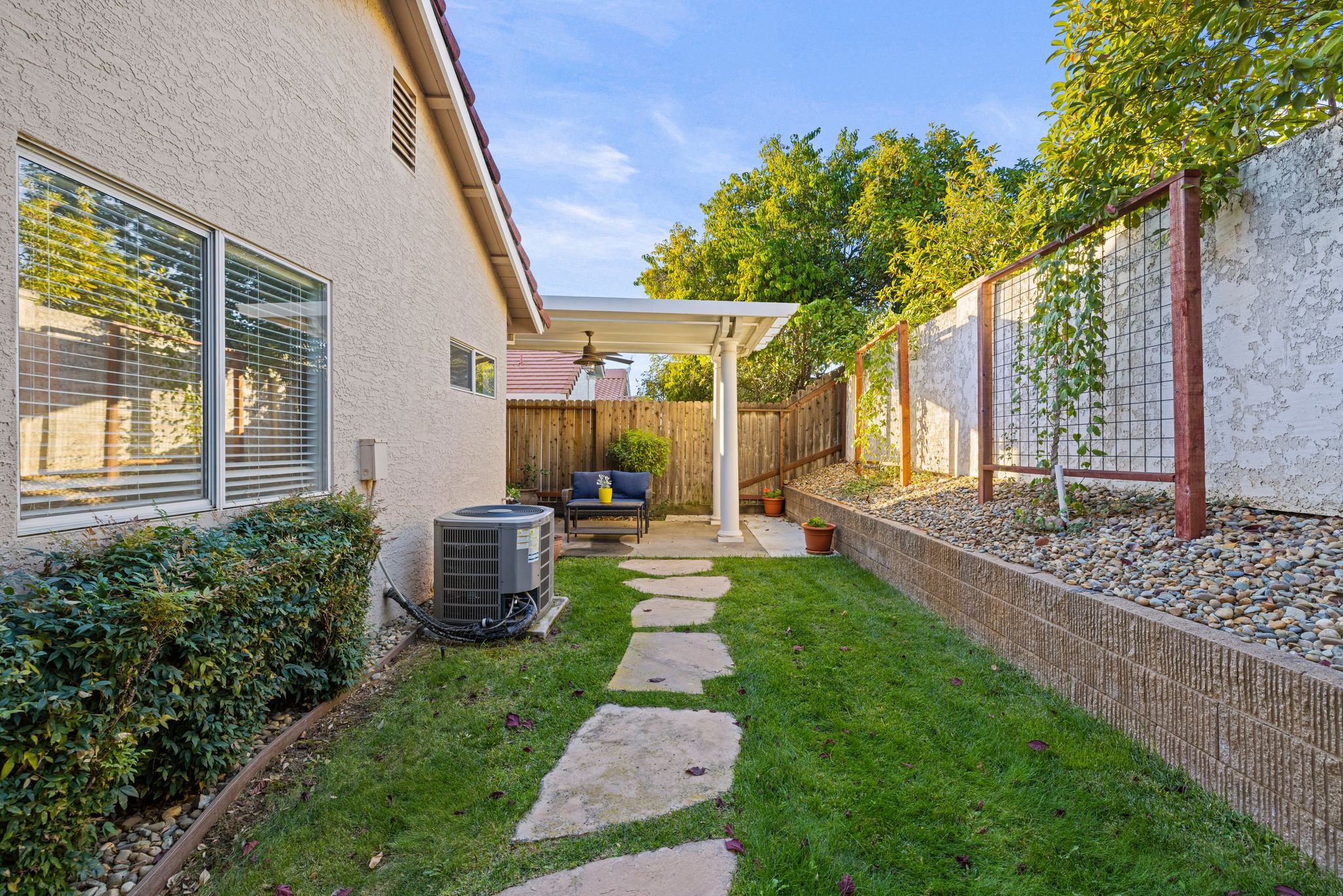 48_137 Camberwell Way, Folsom, CA-048.jpg