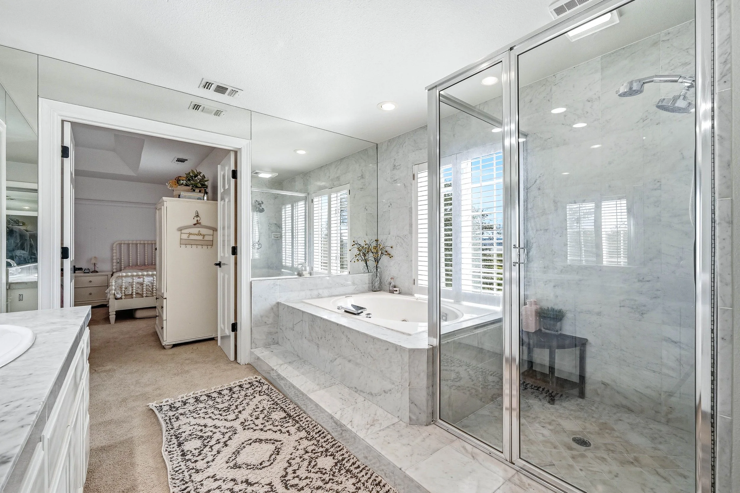 6750 Woodchase Dr.-62.jpg