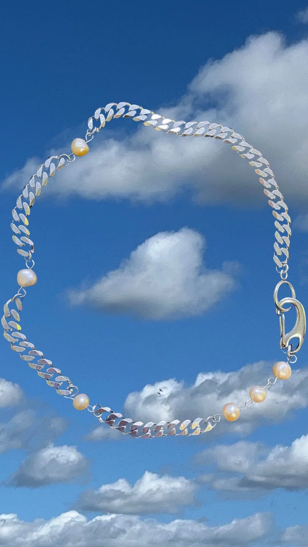 The Asymmetrical Chain