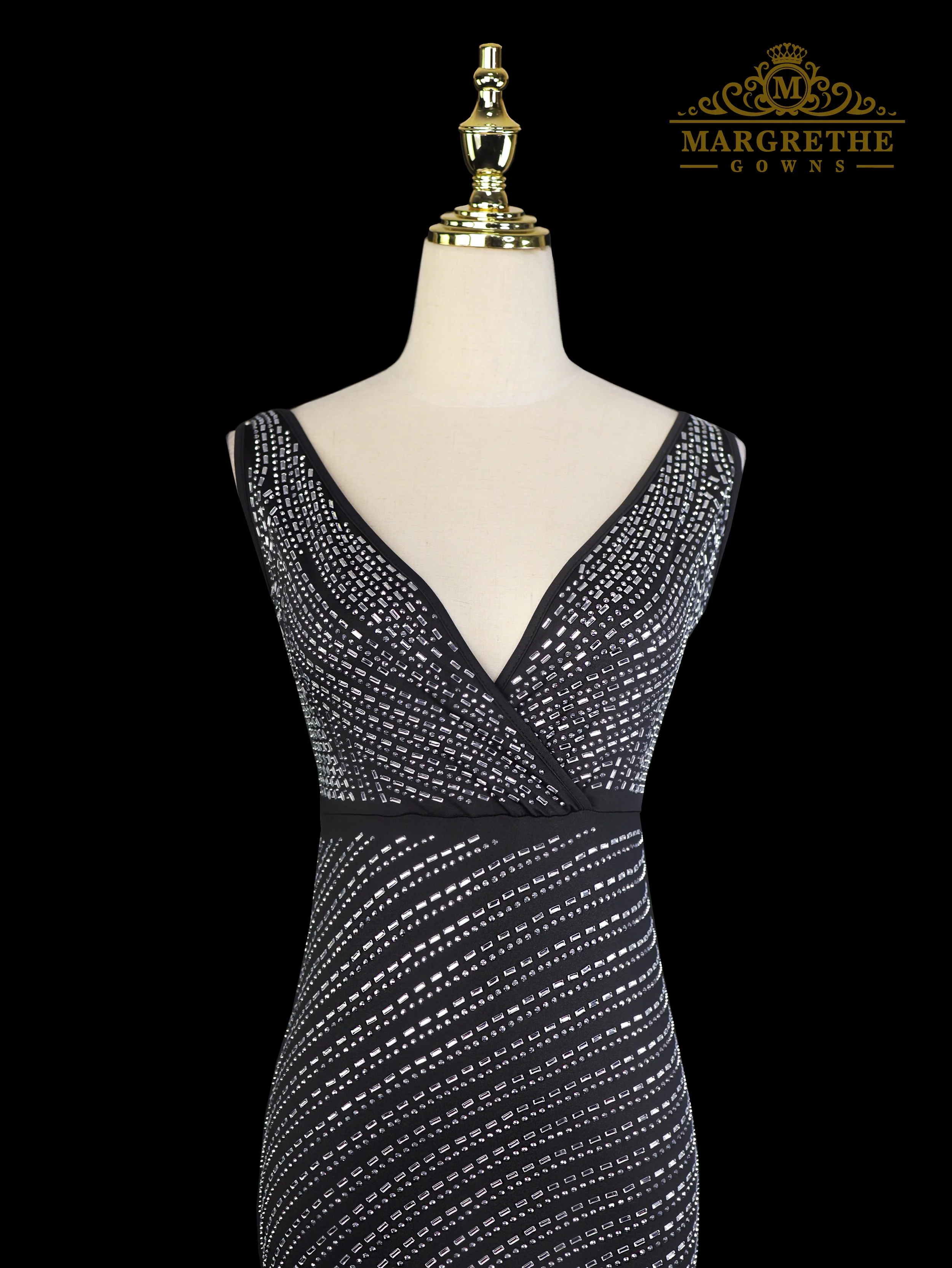 11C LONGGOWN (100).JPG