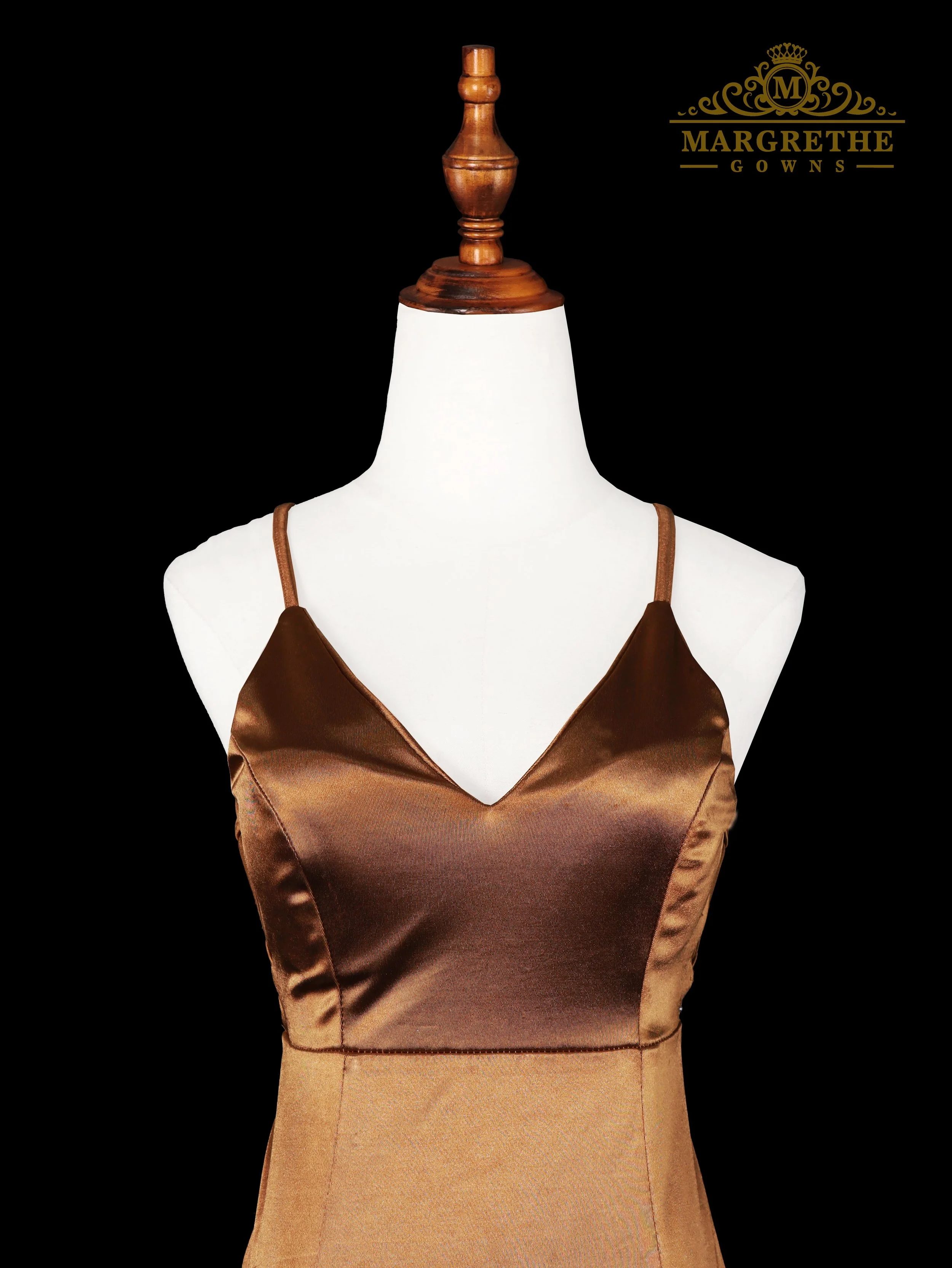 8B2 LONGGOWN (38).jpg