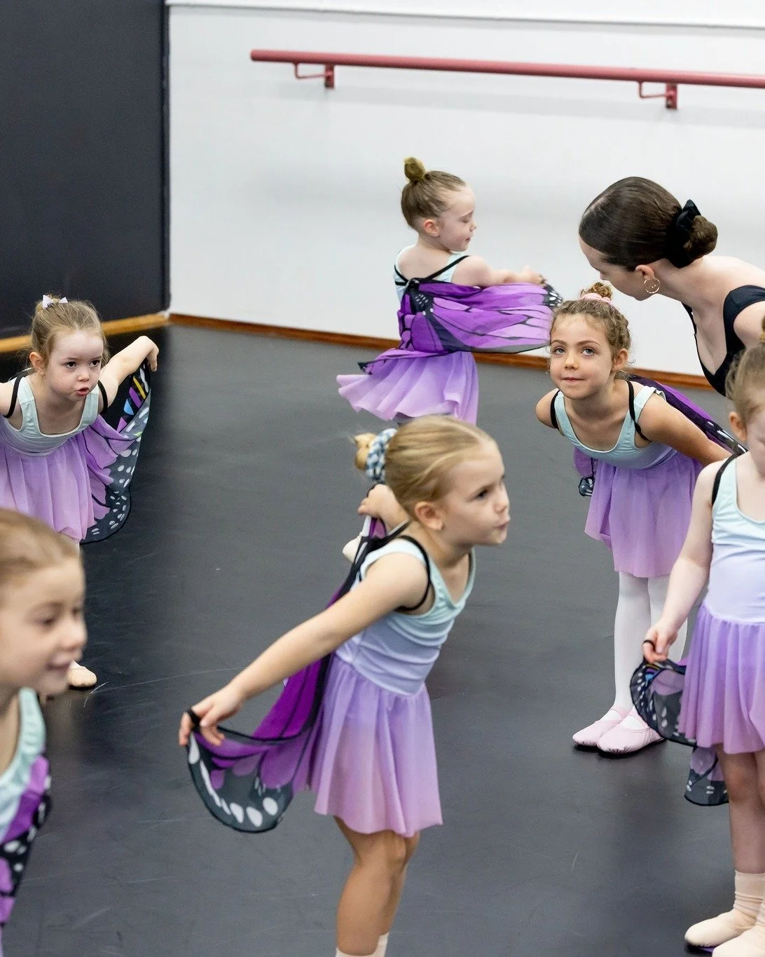 Discover the Magic of Our Little Wings Kindy Program 🌸

At The Dance Academy, our Little Wings Kindy Program (ages 1.5&ndash;5) is where the magic of dance begins! ✨

Through storytelling, imagination, and play, our dancers explore the foundations o