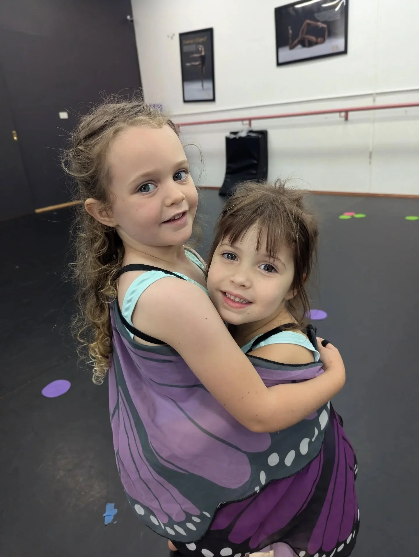 Fostering Friendships in Little Wings 🖤

In our Little Wings classes, some of the most magical moments happen between the steps. A hand held, a smile shared, a new friend found.
Through movement, play and imagination, our little dancers learn how to