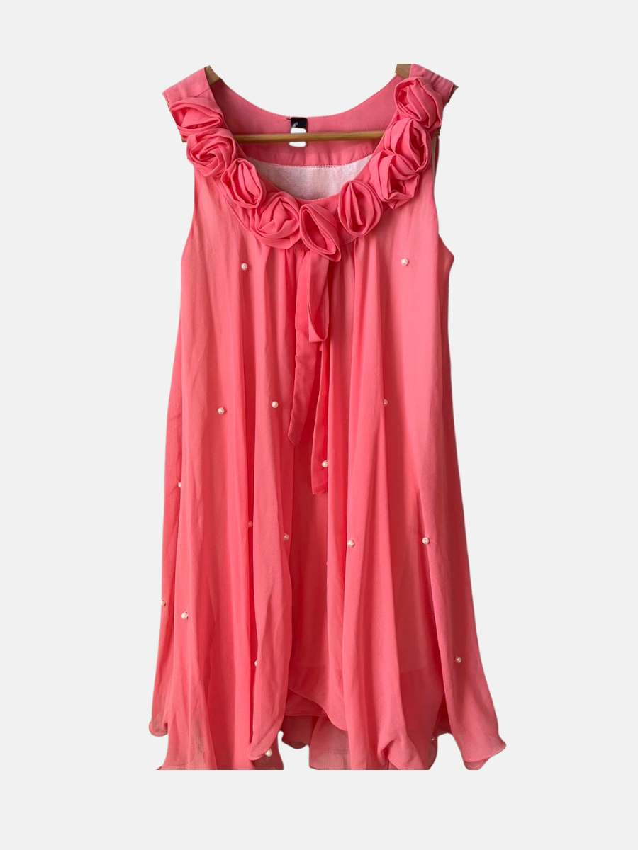 Vintage pink shift dress with pearl beading S $5.00