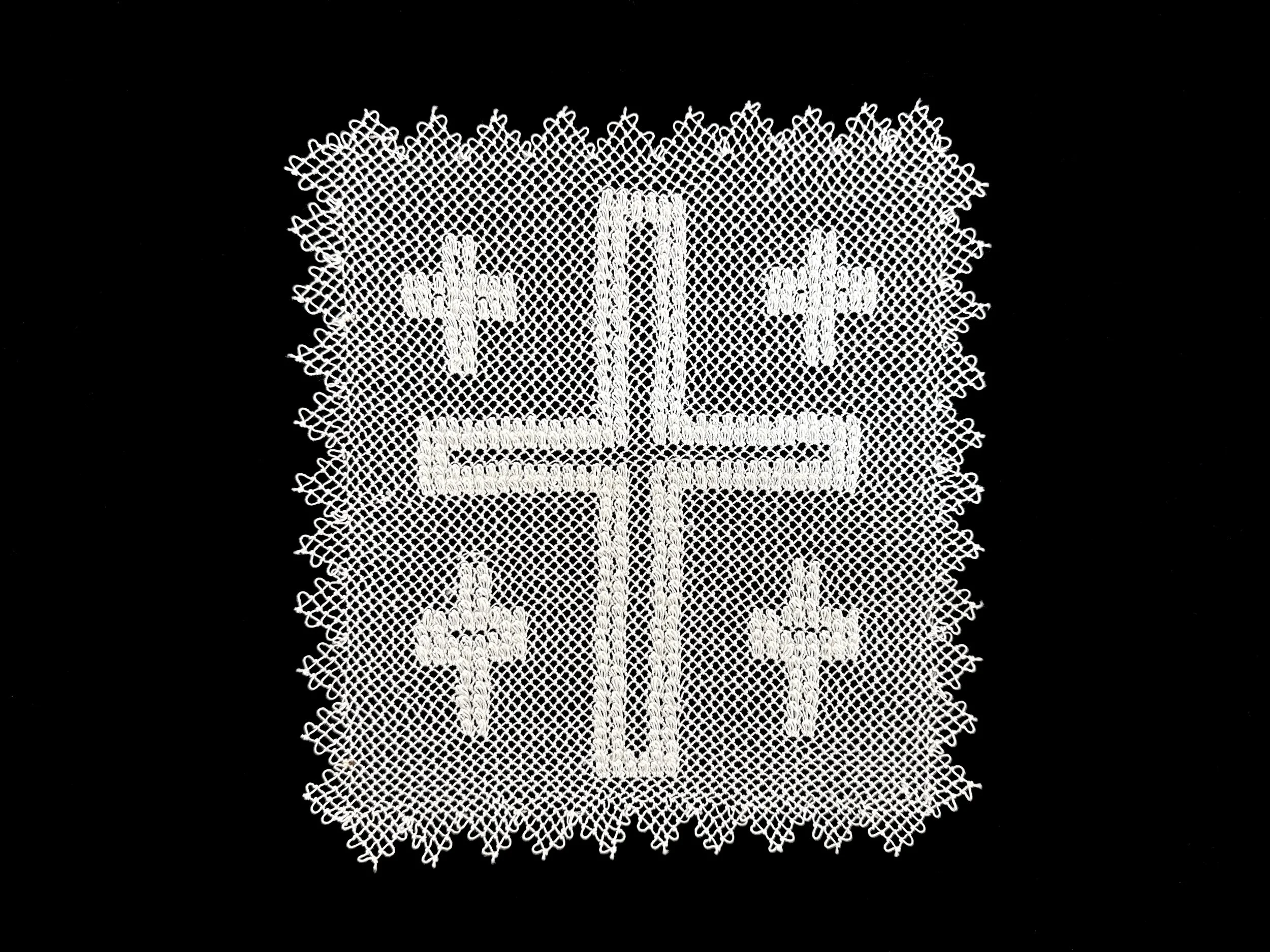 Dzaghig Chitchi,  needlelace cross, Şişli, Istanbul, Türkiye. Photo credit: © Deborah Valoma 2023.