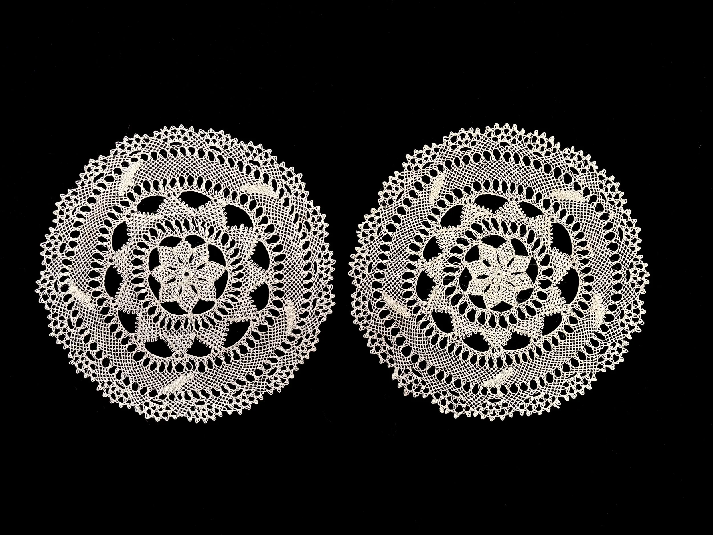 Sara Sohigian Magarian Collection. 

Unknown maker, twin needlelace doilies, unknown provenance, ca. twentieth century. 

Photo credit: © Deborah Valoma 2026. 