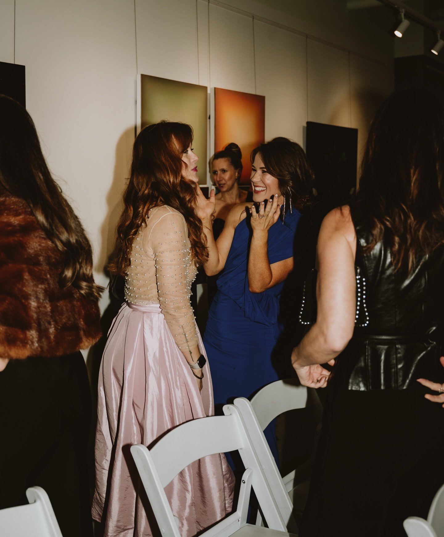 In 2026, you better believe we&rsquo;re leaning even harder into our dress code✨

We want to tell you it doesn&rsquo;t matter.

We know we should tell you to come straight from work if that&rsquo;s what makes sense (of course you can!)

But Dine Wild