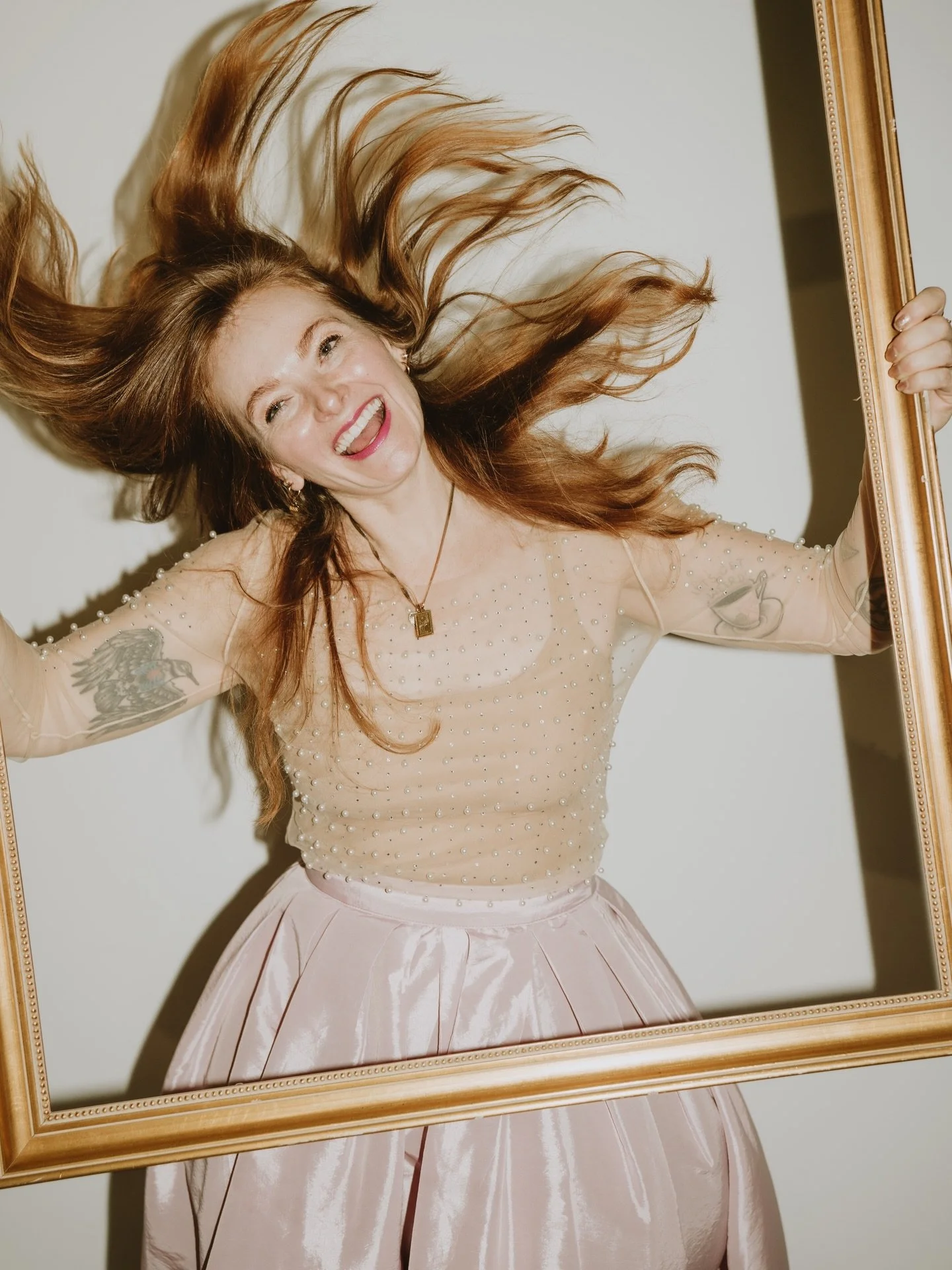 ✨DINE IN WONDER✨

A dinner experience unlike anything you&rsquo;ve ever felt. Playful, bold, and rooted in imagination (all of the things this picture by @gabrielalephotography screams to us of @michelle_hooey!)✨

Hosted @killer.icecream.kitsilano in