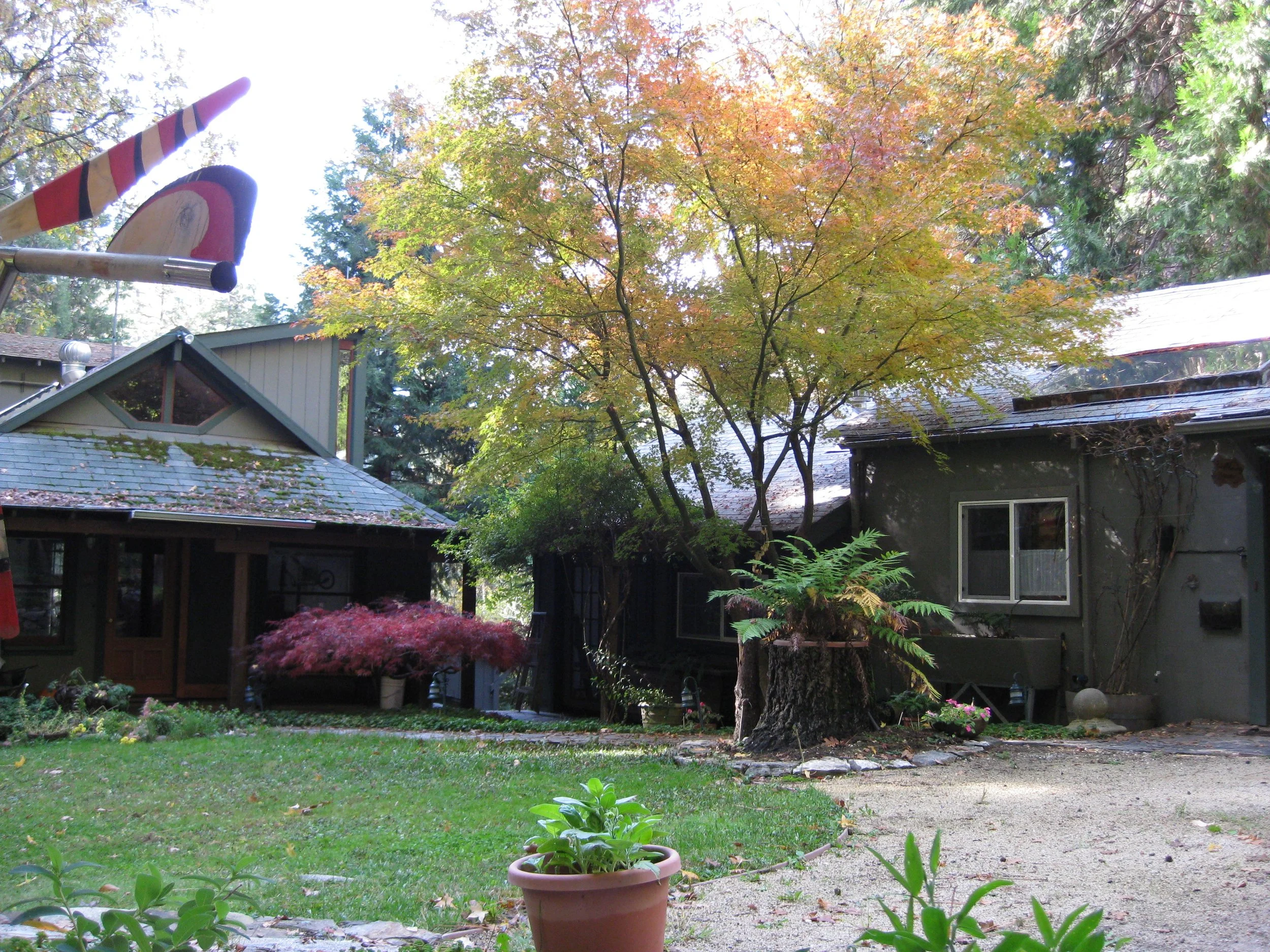 Main house and guest unit