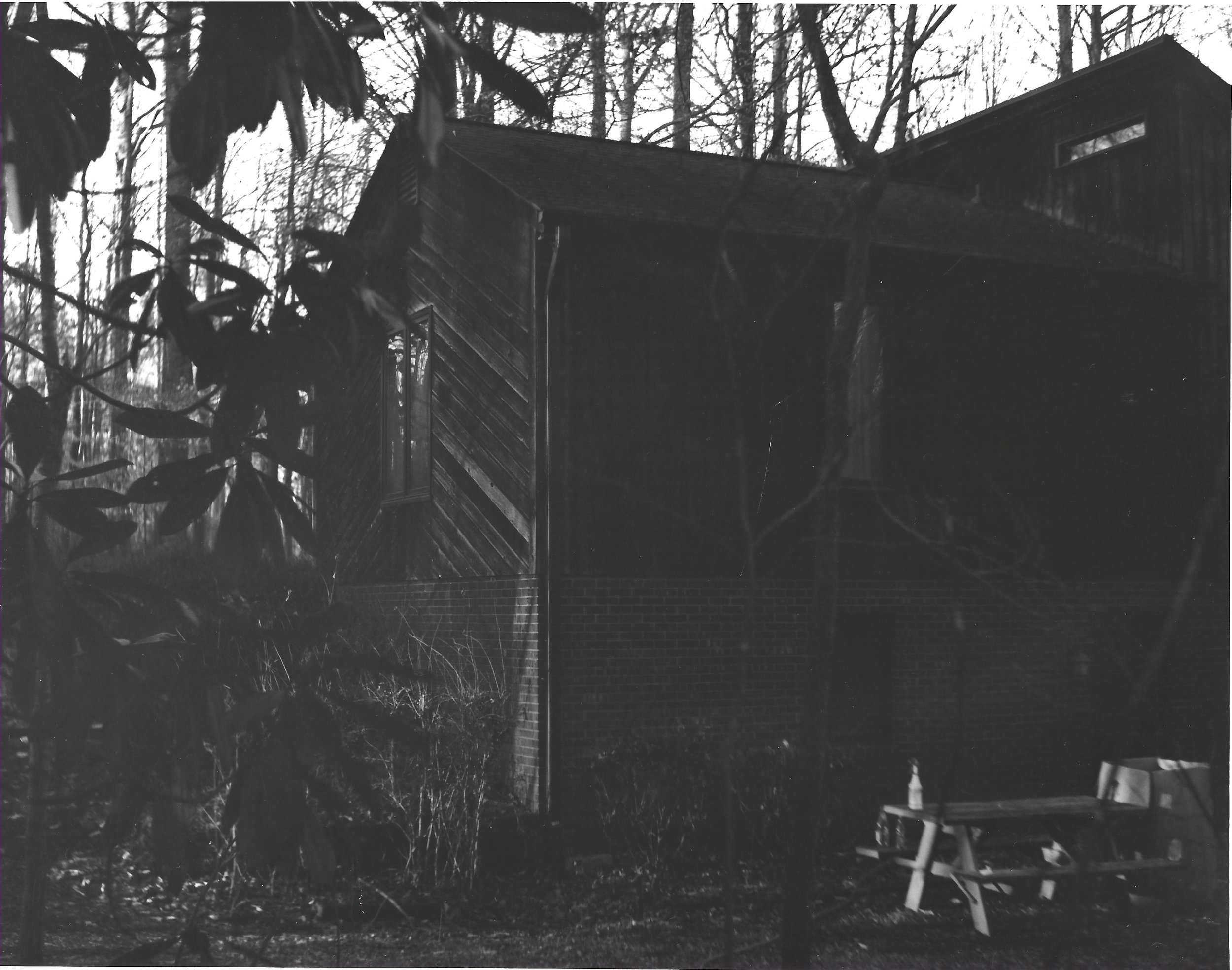 031020225_HOUSE 8.jpeg