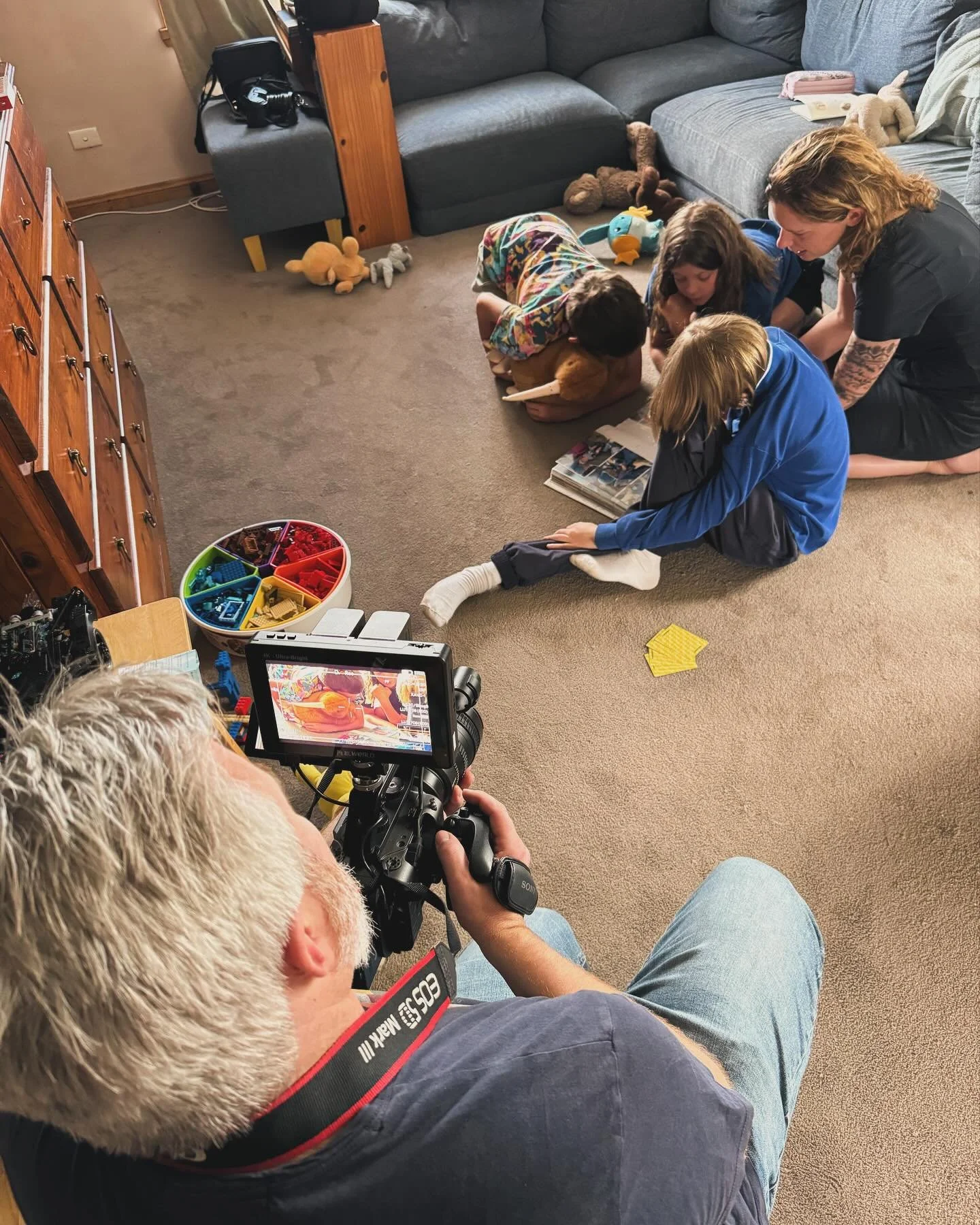 Our short doco &ldquo;Parenting well despite&rdquo; produced for @every.child.thriving premiered in front of an esteemed group of local filmmakers and artists at @simplenightvisions in Launceston a couple of weeks ago. We had the opportunity to answe