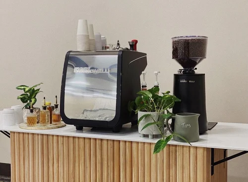 Røst Coffee Cart mobile coffee cart and team in Wasilla, AK