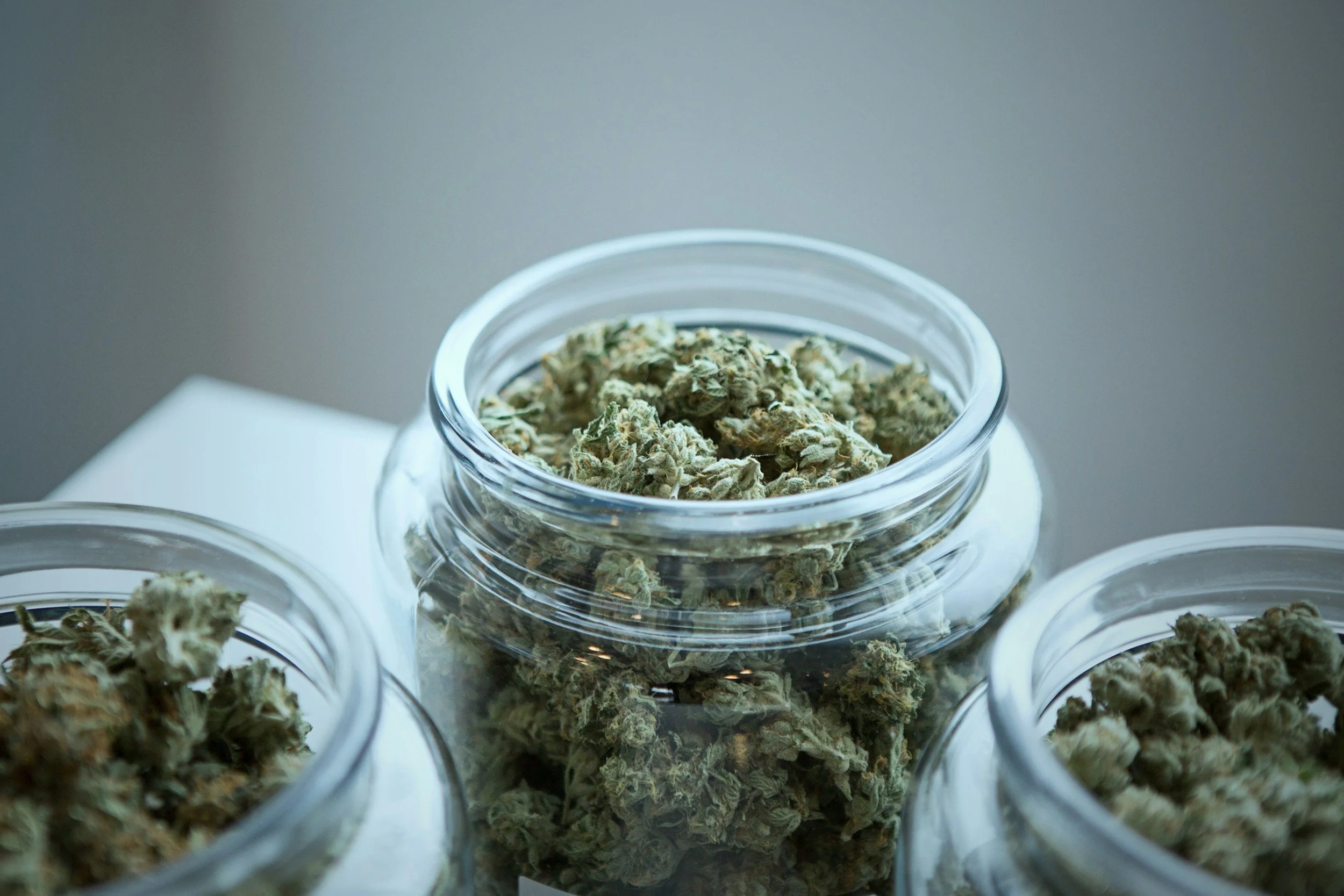 Surviving the Squeeze: What Oklahoma Dispensaries Can Do About Price Compression