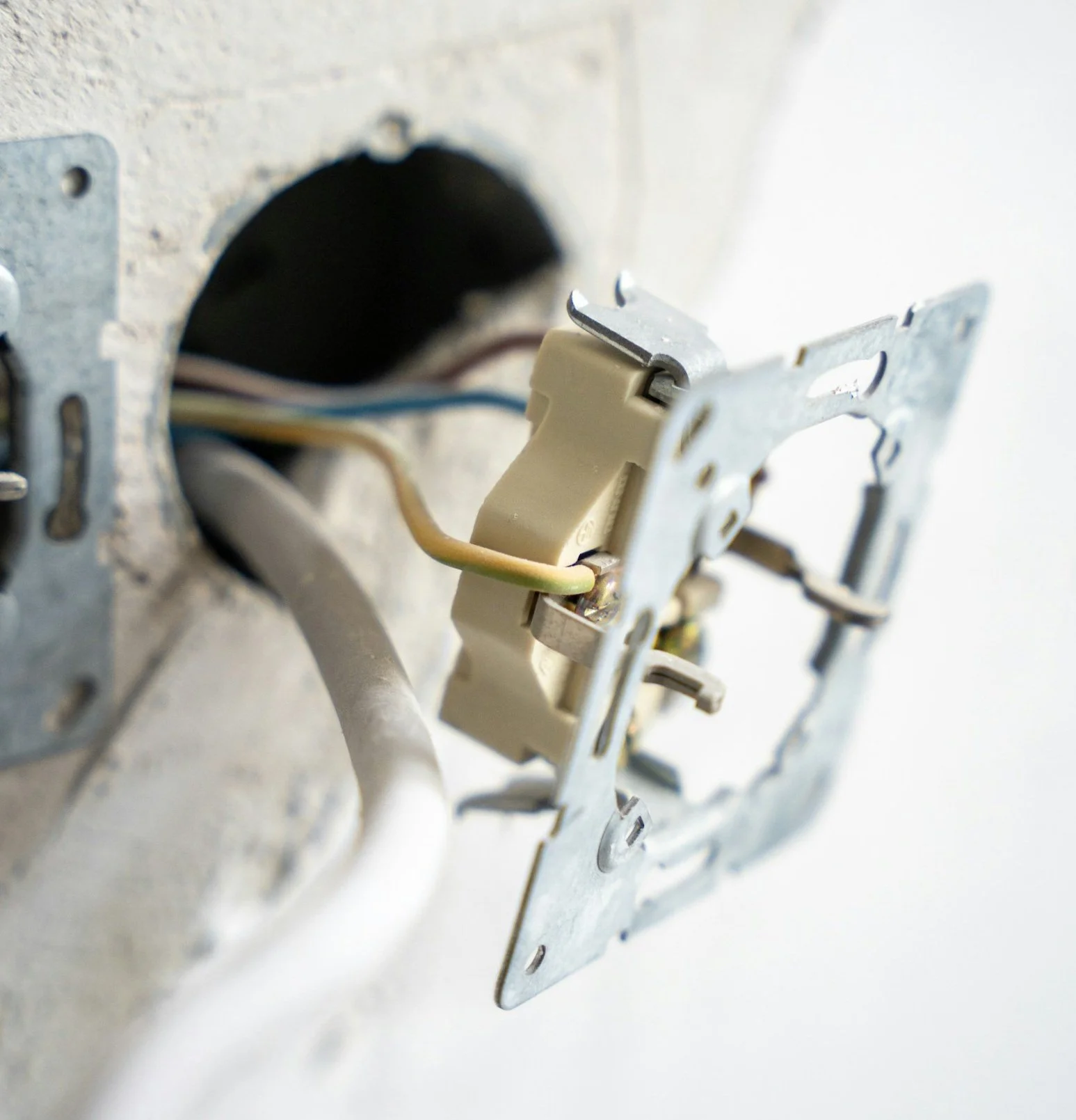 The Tools Matter: What Fixing an Outlet Can Teach Us About AI and Data
