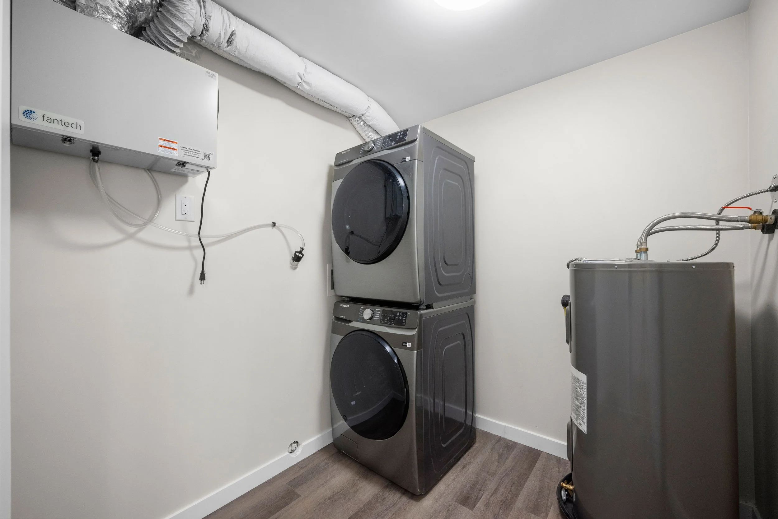55 Wedgewood Ave-20.jpg