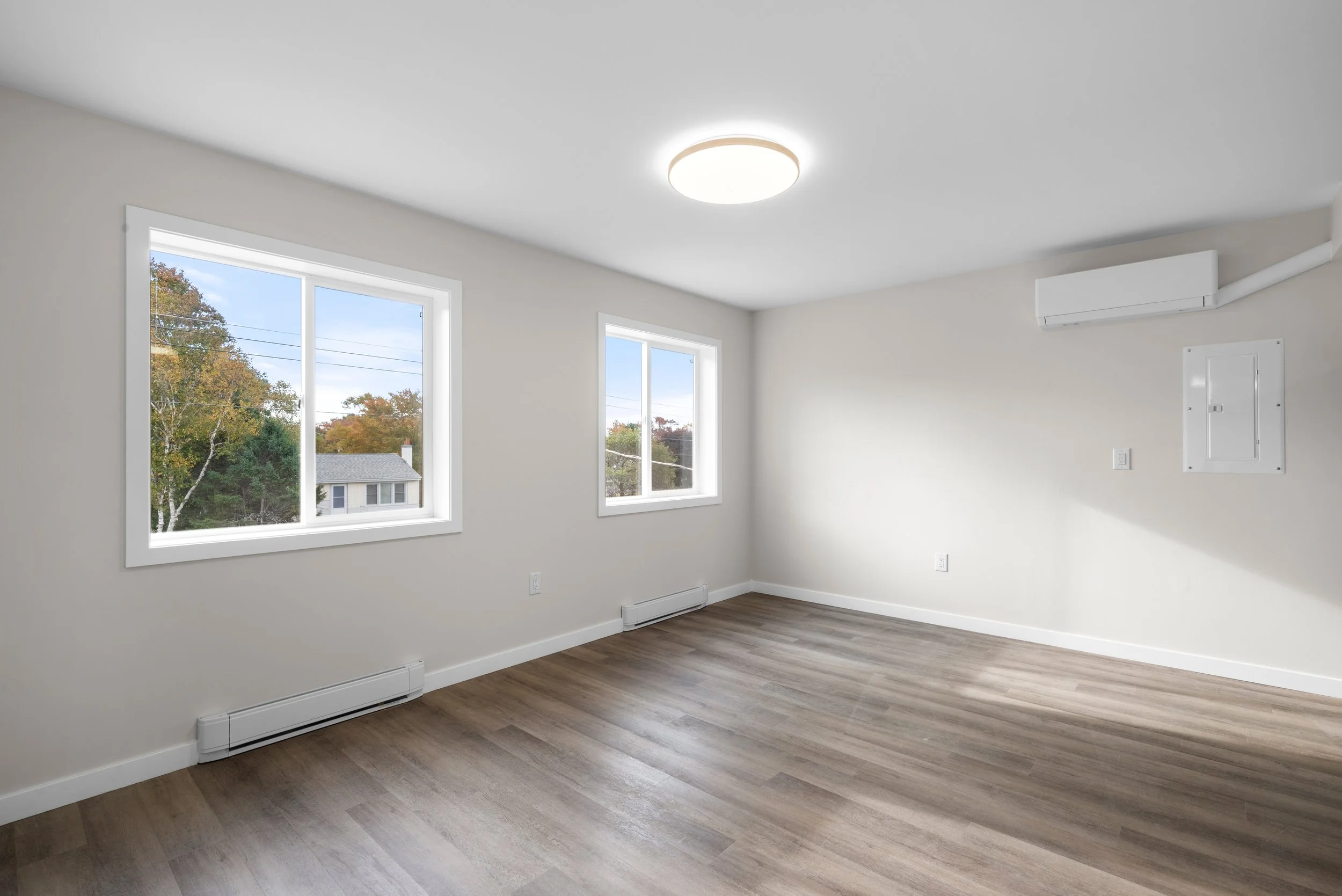 55 Wedgewood Ave-8.jpg