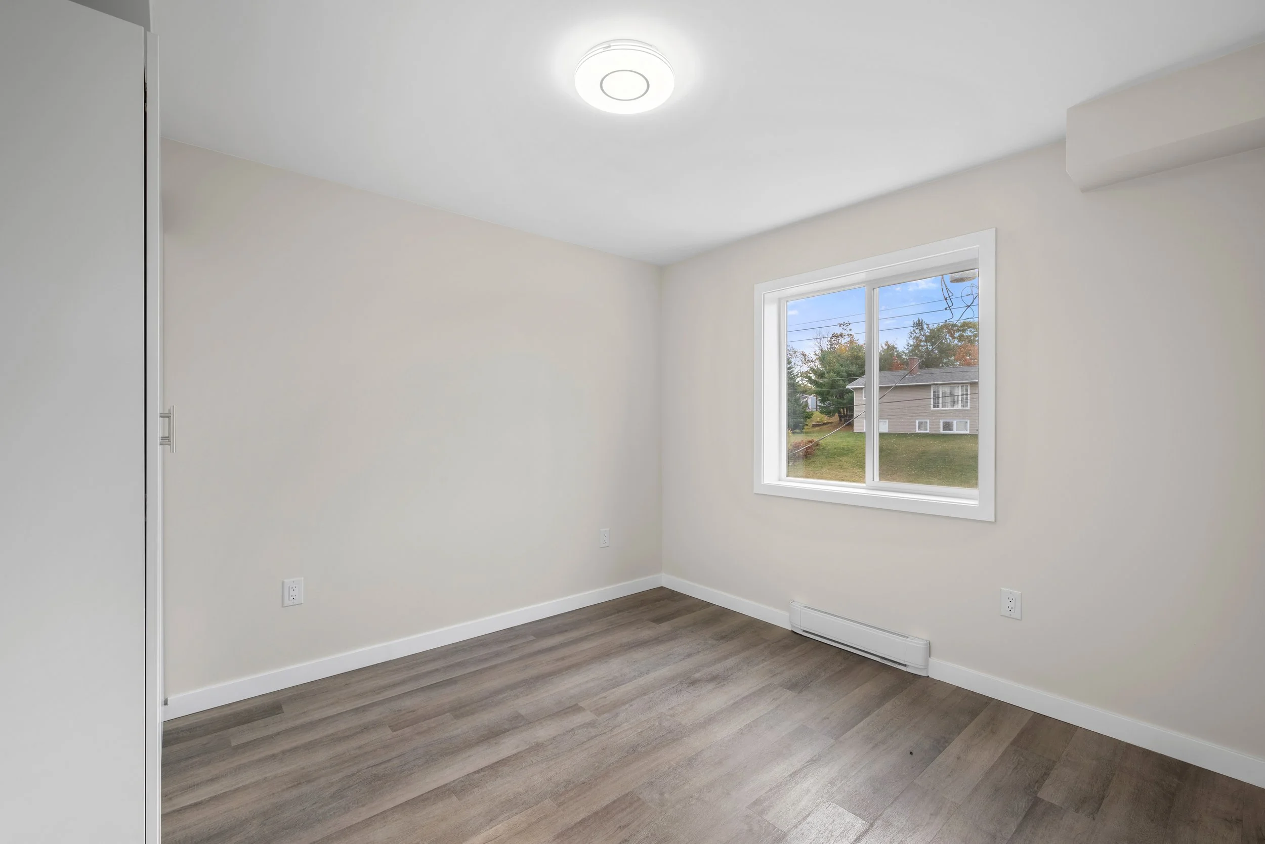 55 Wedgewood Ave-25.jpg
