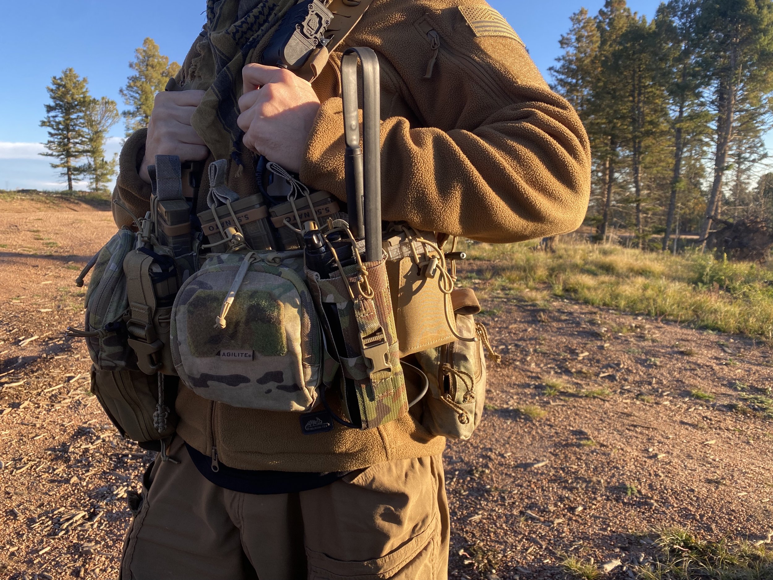 JNB DM32 Radio pouch multicam